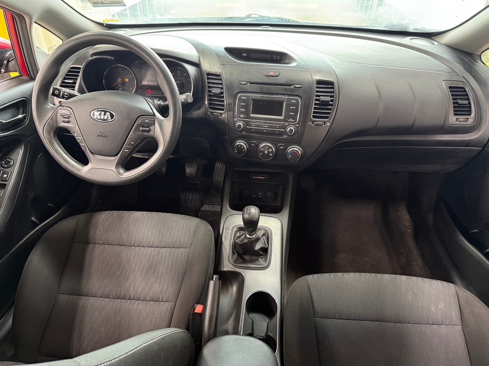 Thumbnail: 2016 Kia Forte - 3
