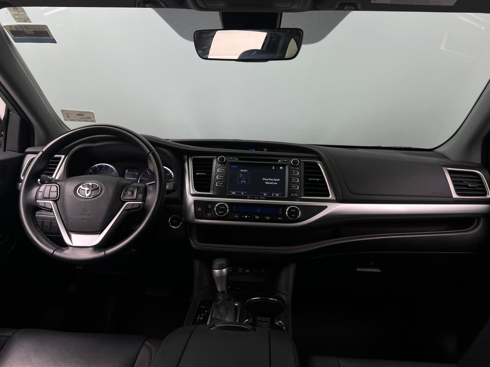 Thumbnail: 2019 Toyota Highlander - 2