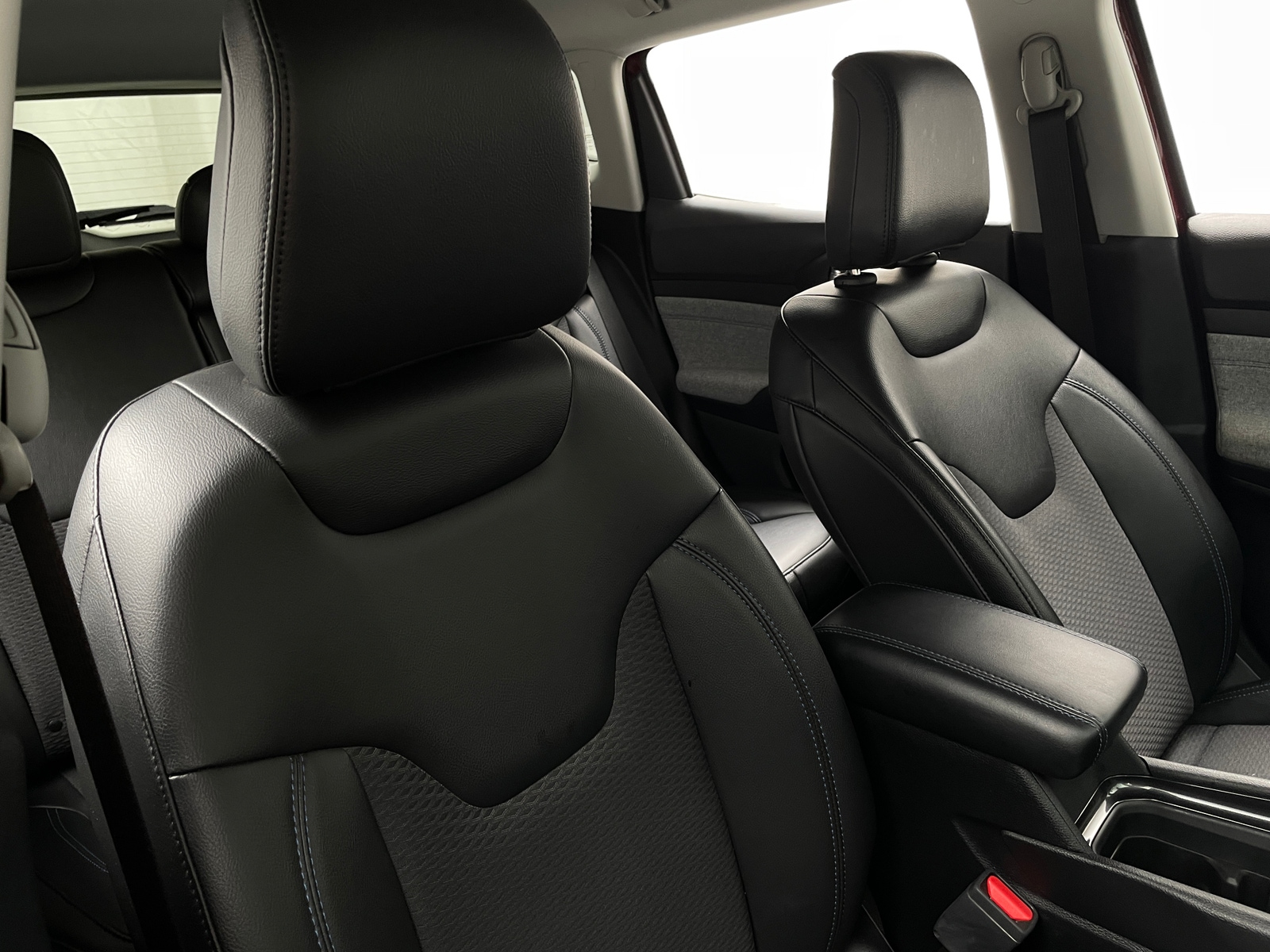 Thumbnail: 2022 Jeep Compass - 2