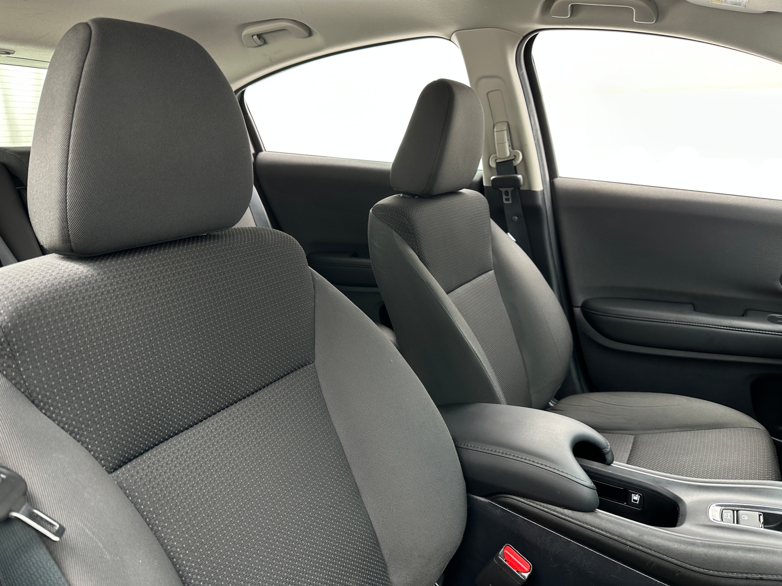 Thumbnail: 2021 Honda HR-V - 2