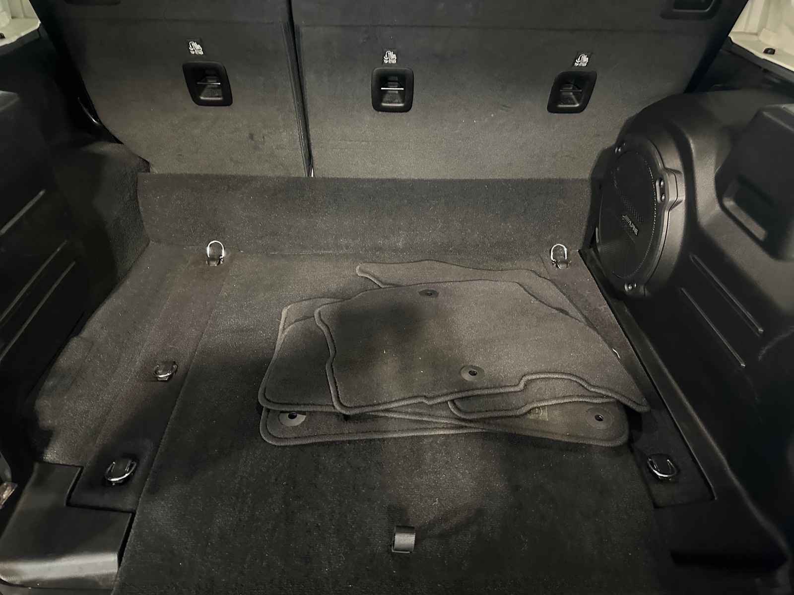 Thumbnail: 2023 Jeep Wrangler - 7