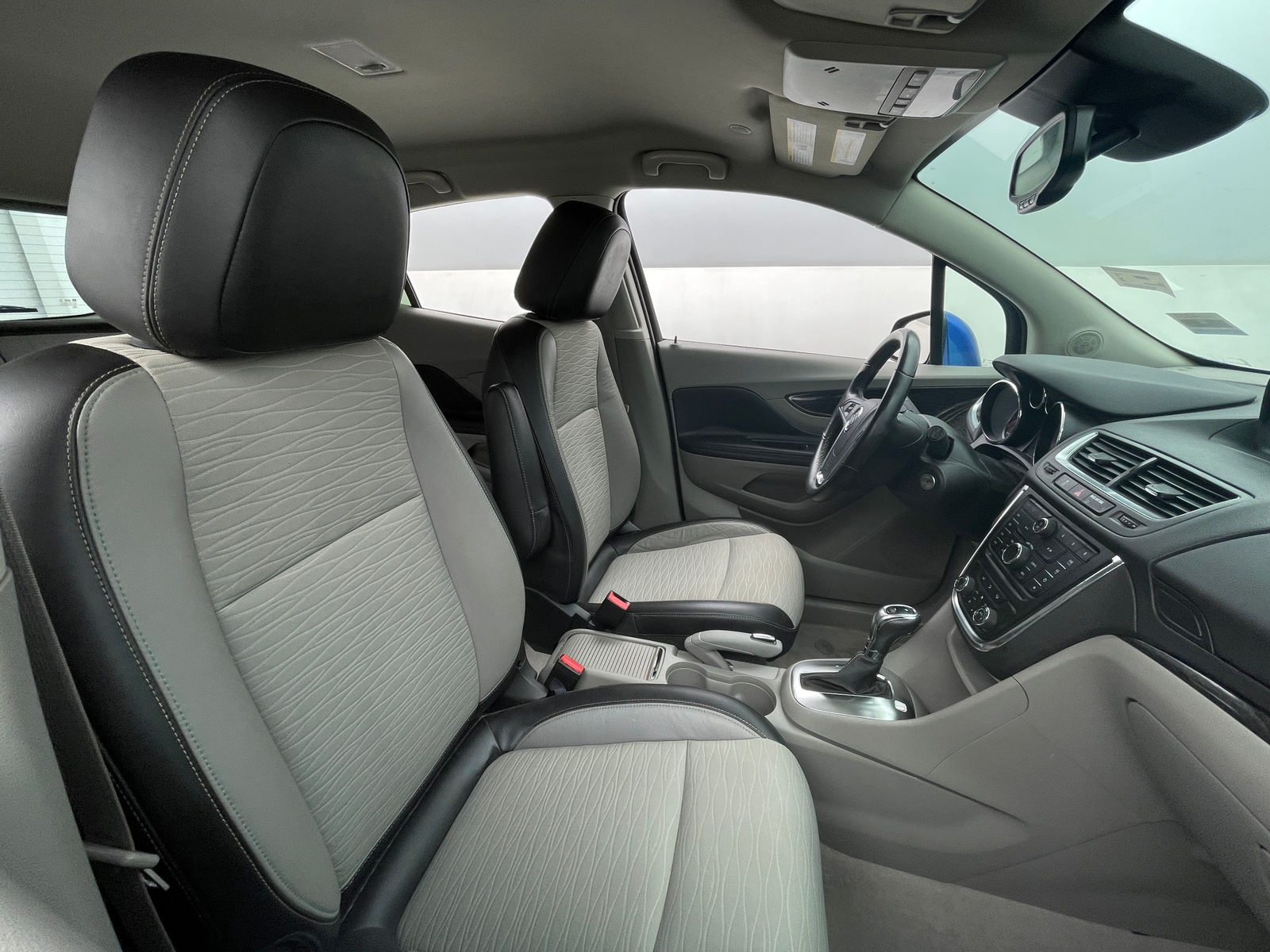 Thumbnail: 2016 Buick Encore - 2