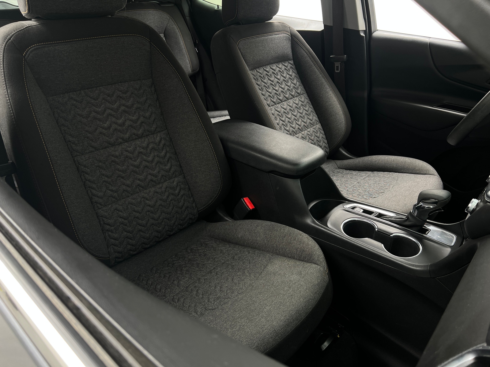 Thumbnail: 2023 Chevrolet Equinox - 2