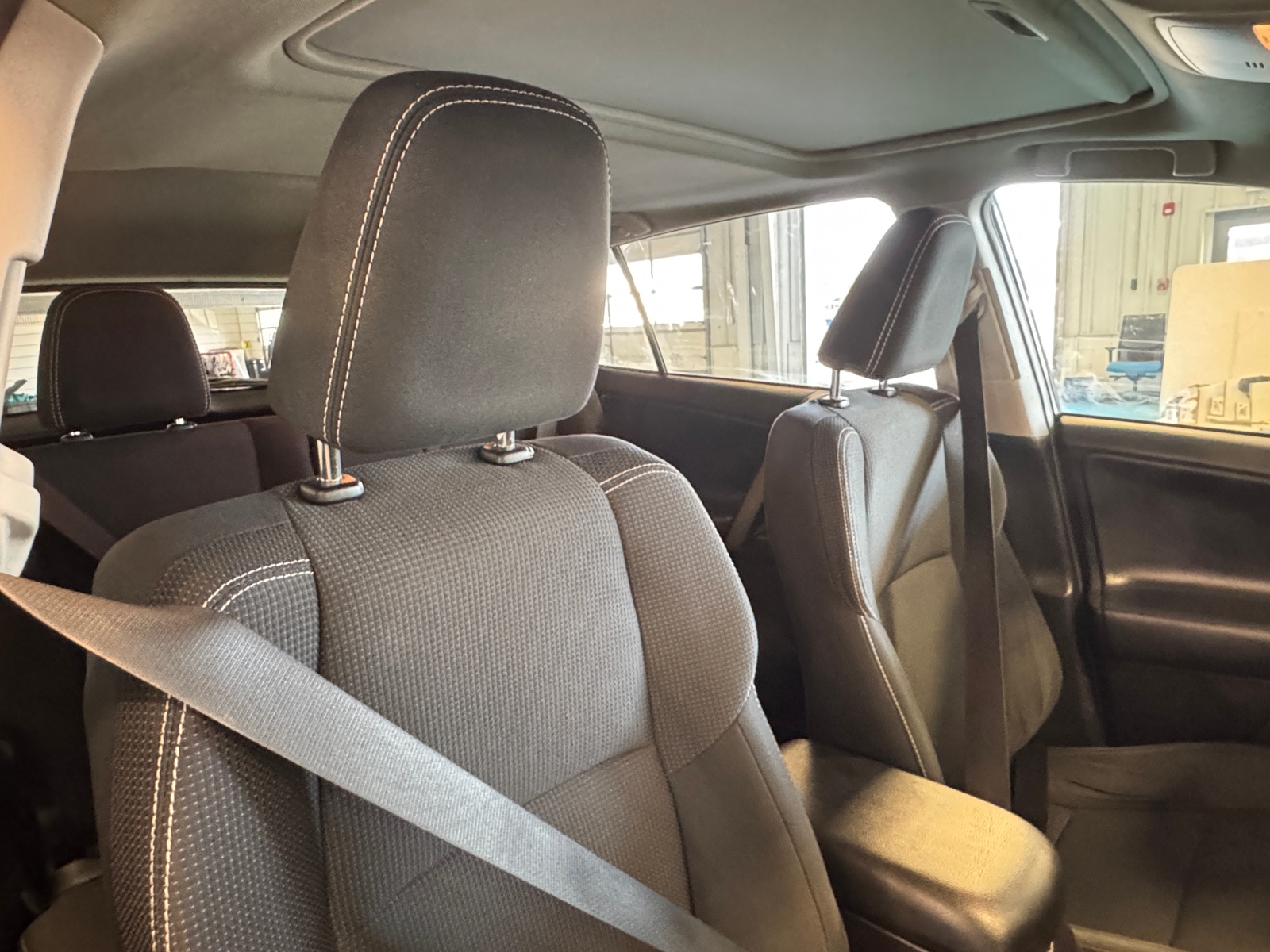 Thumbnail: 2018 Toyota RAV4 - 2