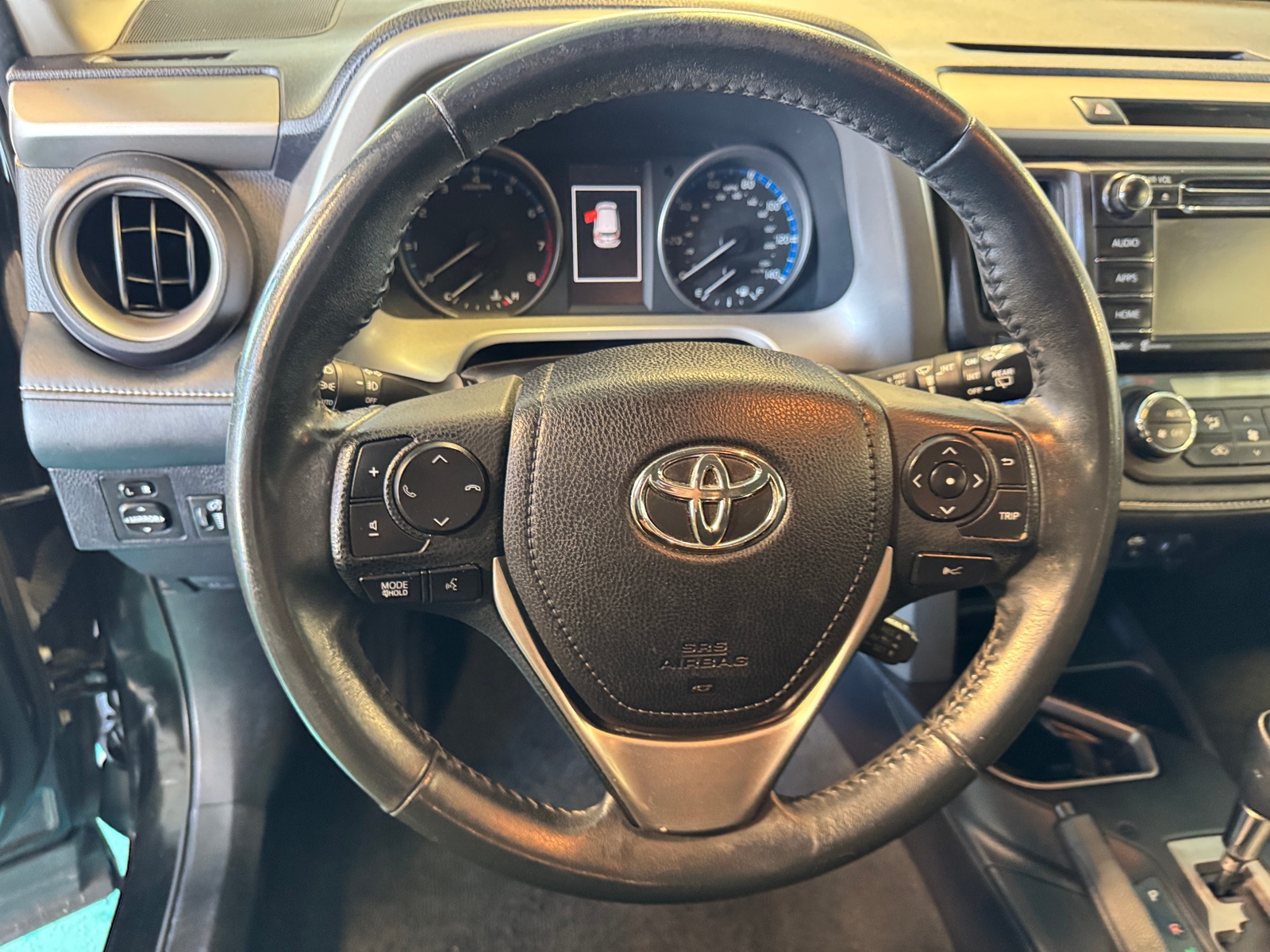 Thumbnail: 2018 Toyota RAV4 - 5