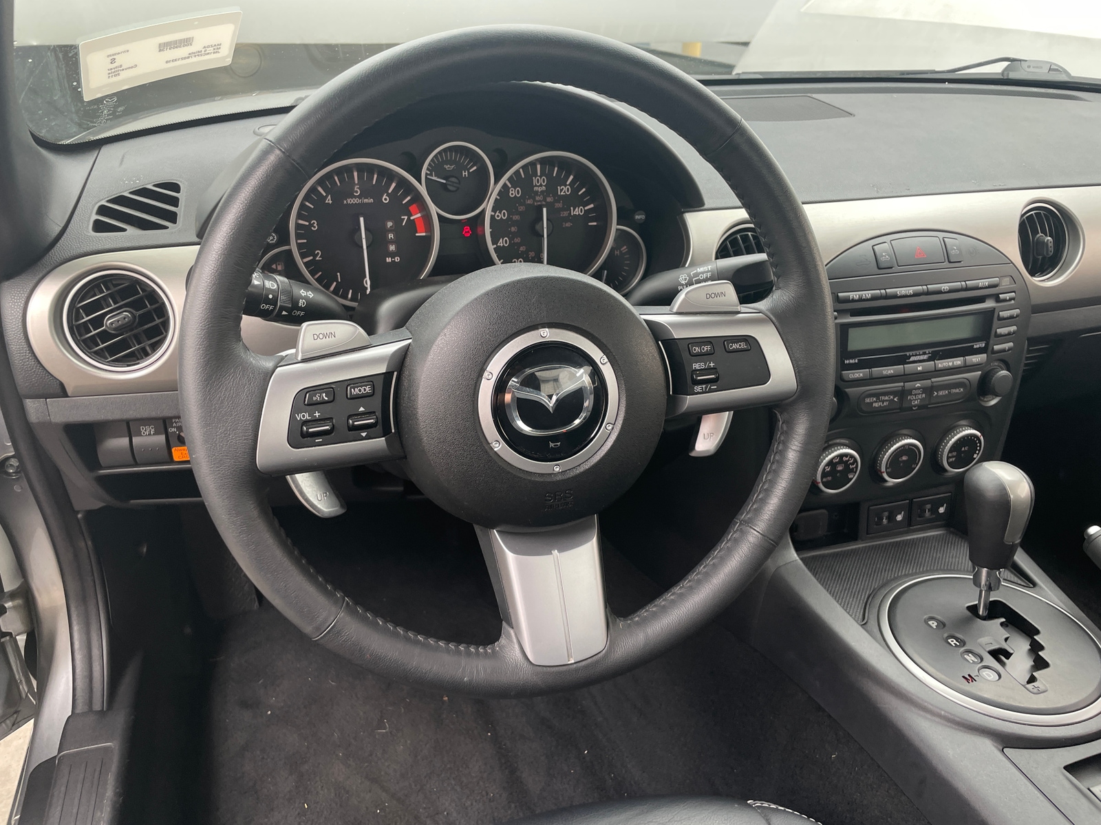 Thumbnail: 2011 Mazda MX-5 Miata - 4