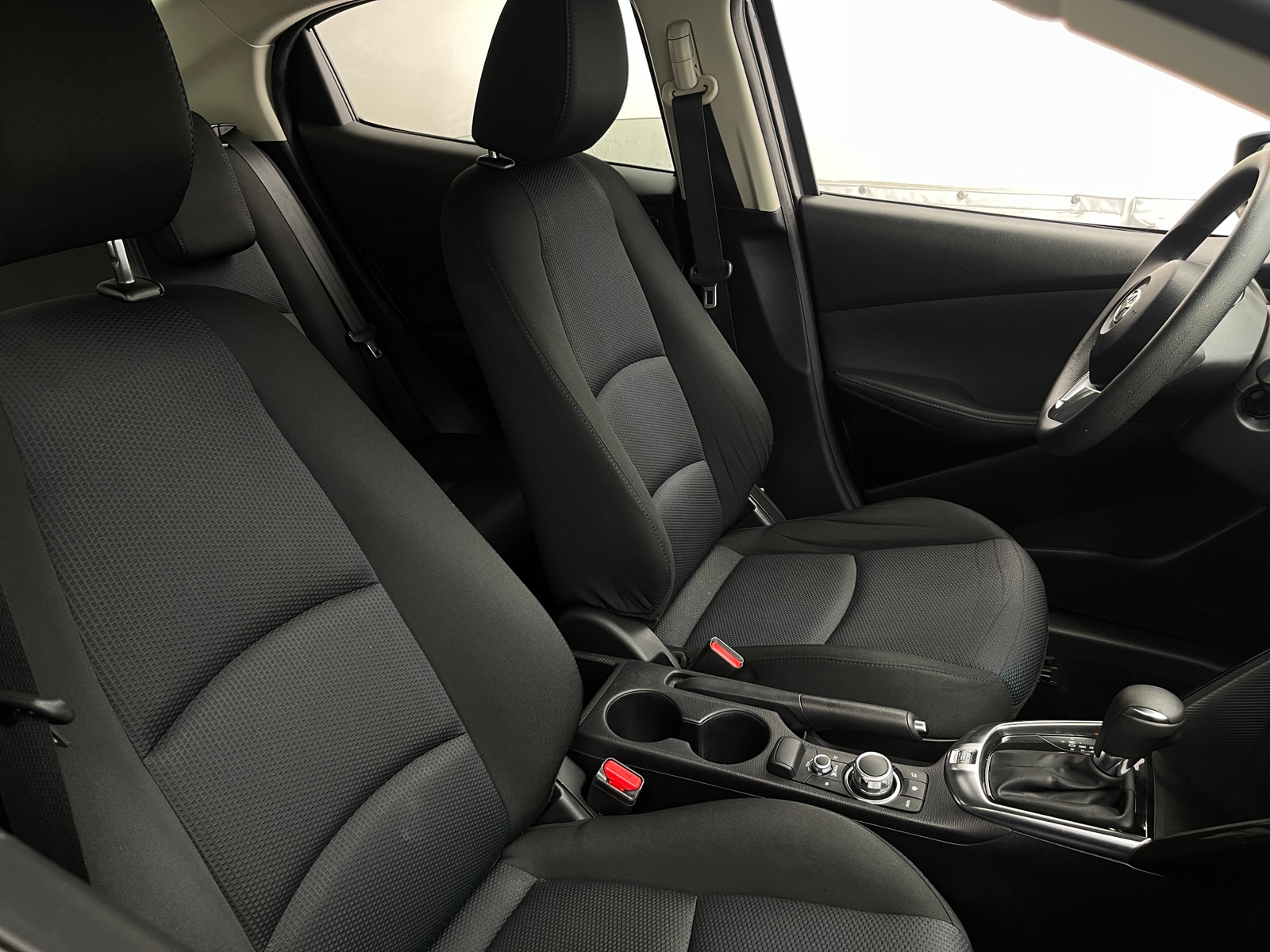 Thumbnail: 2018 Toyota Yaris iA - 2
