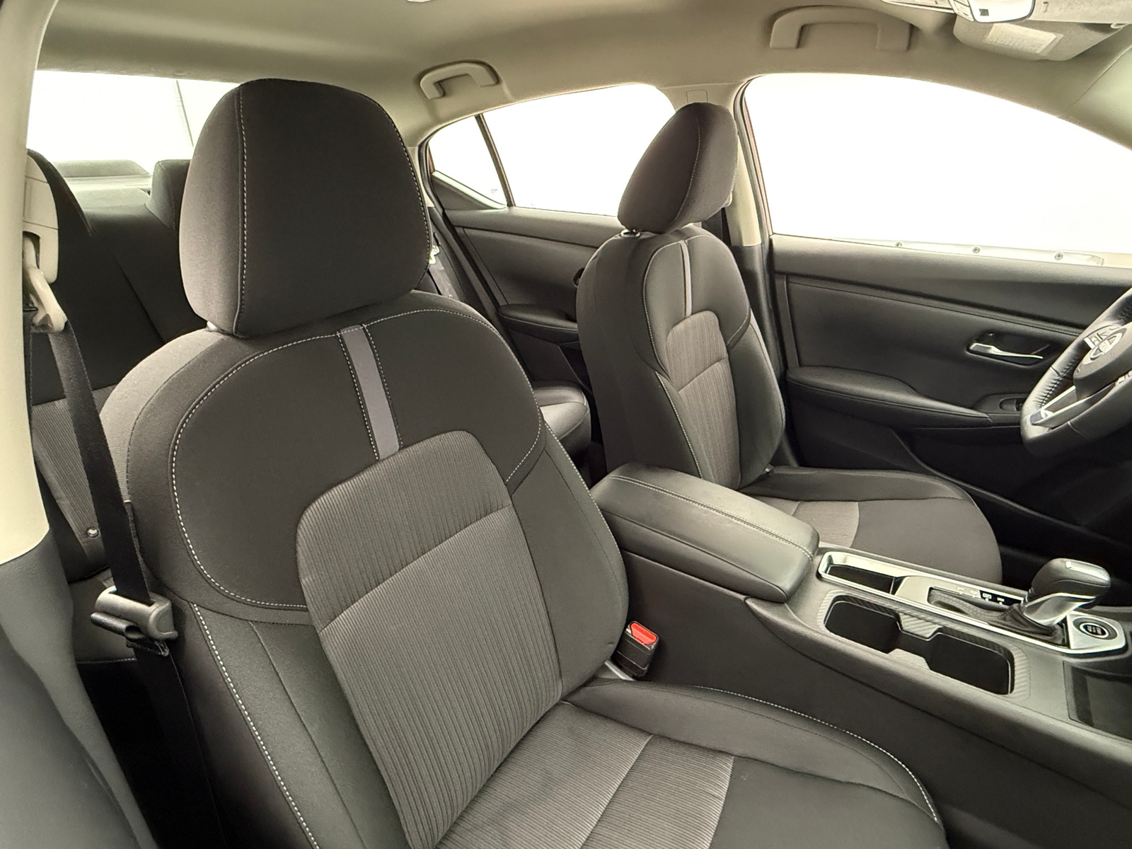 Thumbnail: 2025 Nissan Sentra - 2