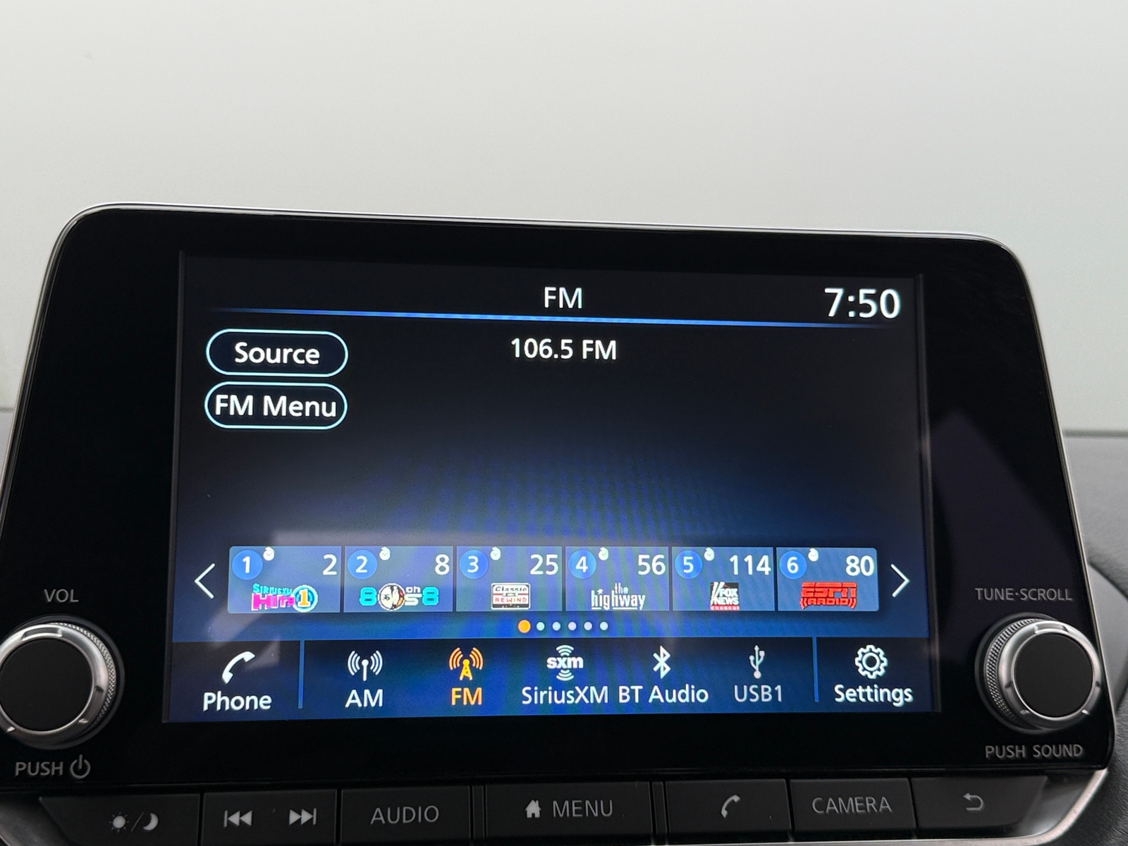 Thumbnail: 2025 Nissan Sentra - 4