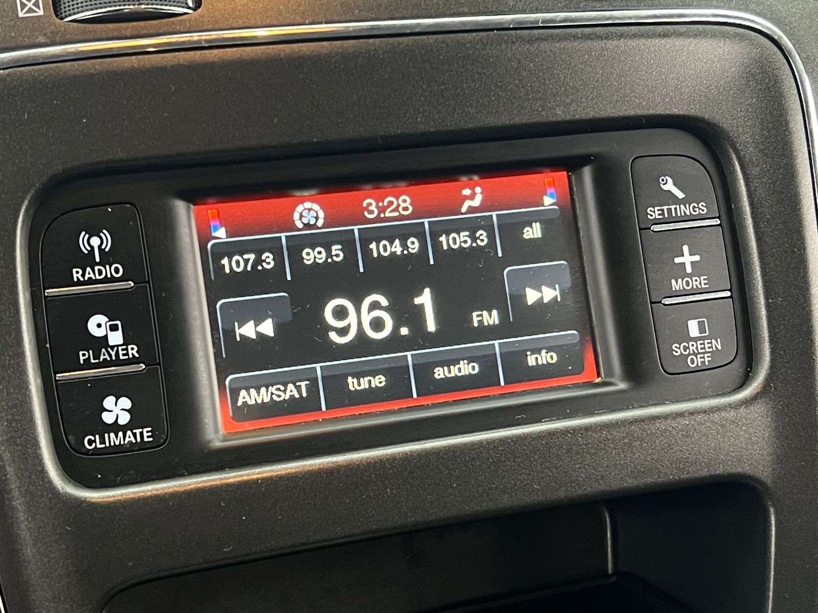 Thumbnail: 2018 Dodge Journey - 4