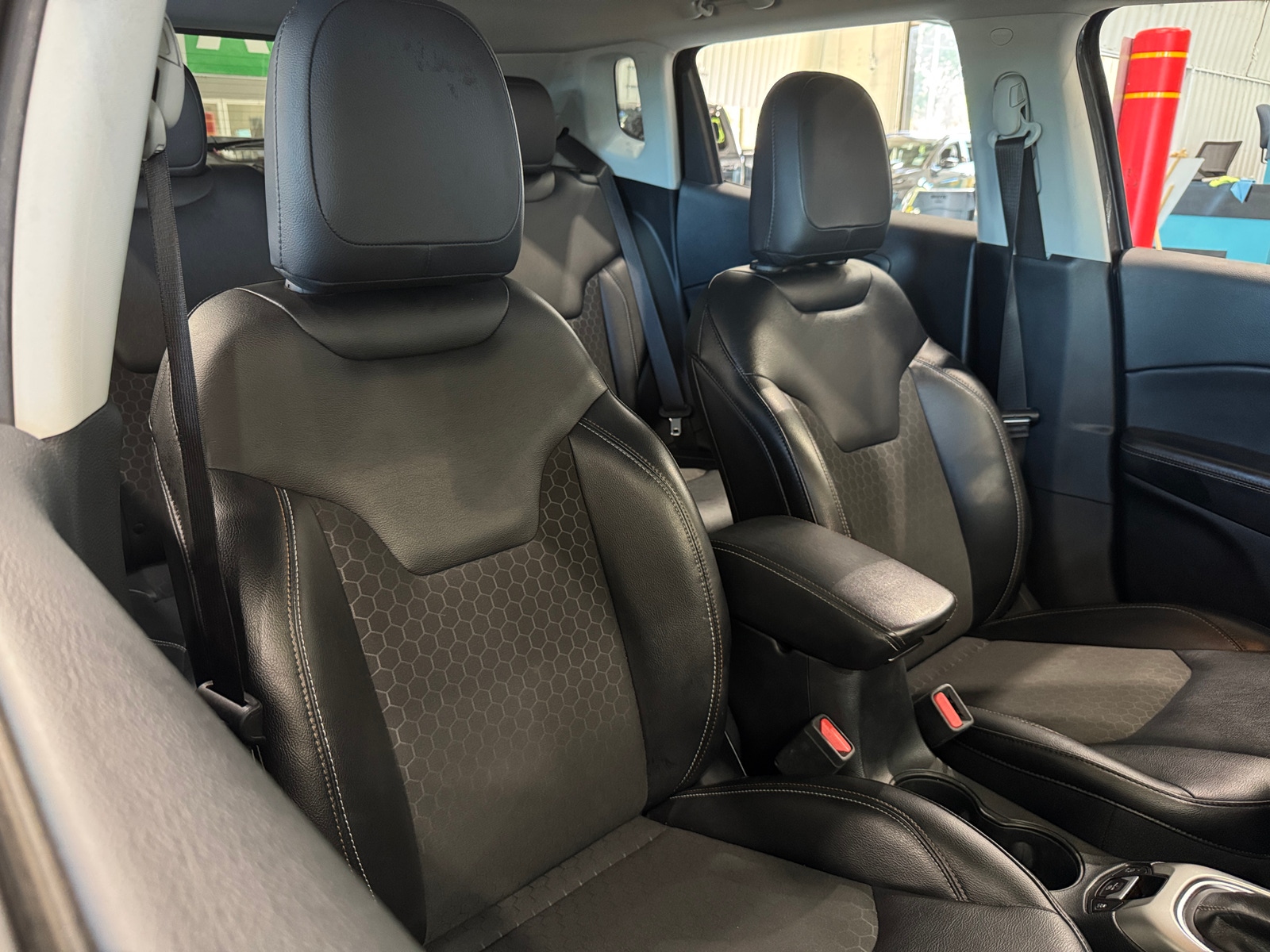 Thumbnail: 2018 Jeep Compass - 2