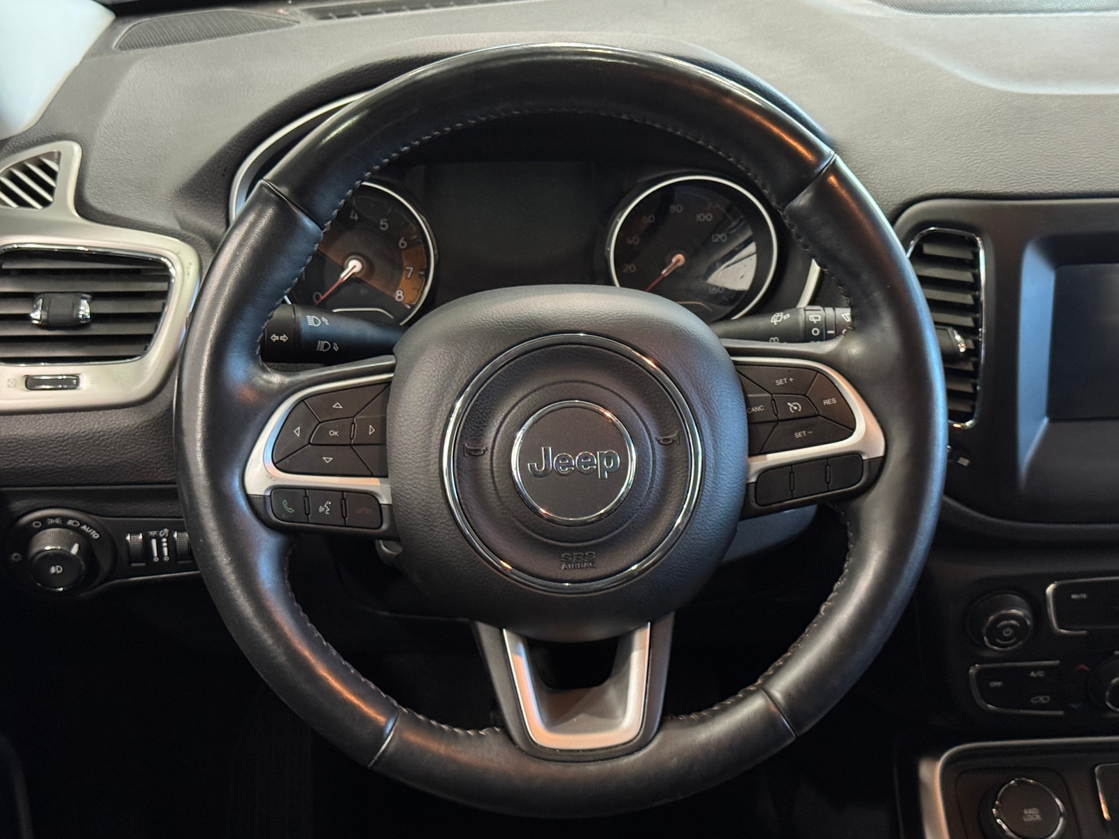 Thumbnail: 2018 Jeep Compass - 5