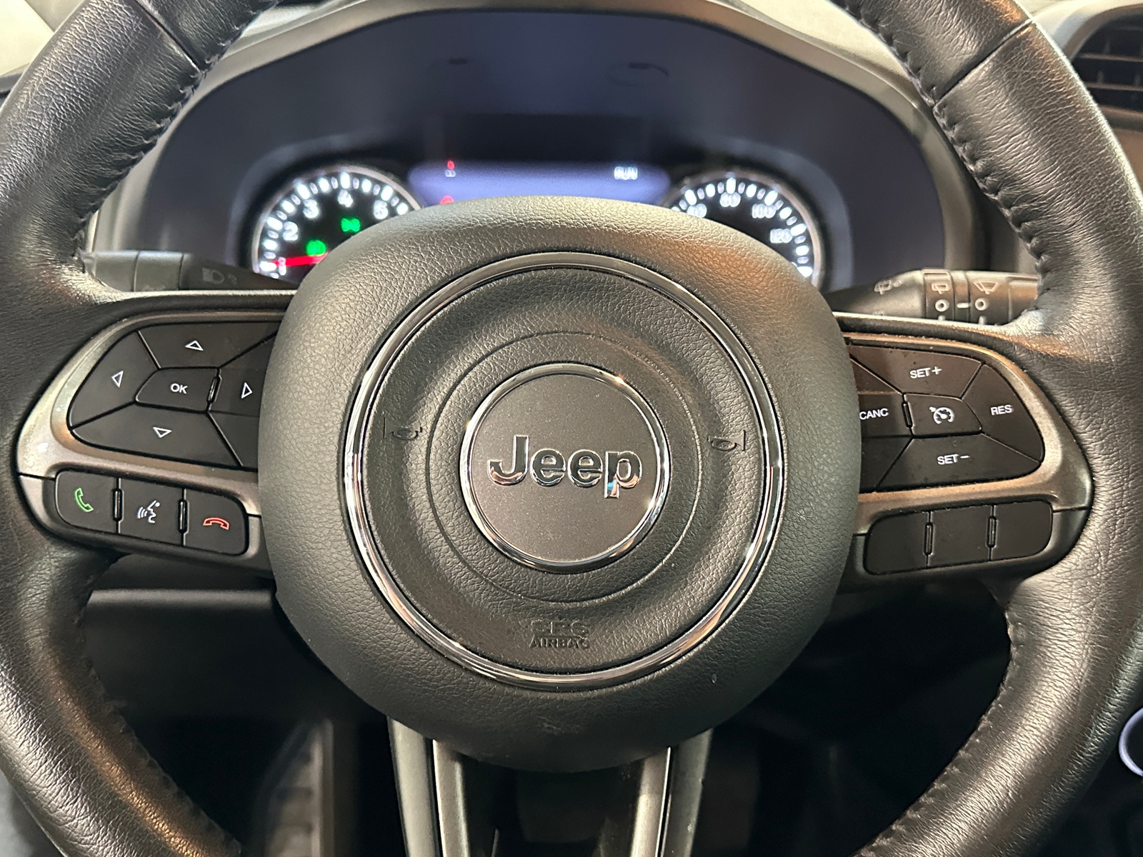 Thumbnail: 2021 Jeep Renegade - 4