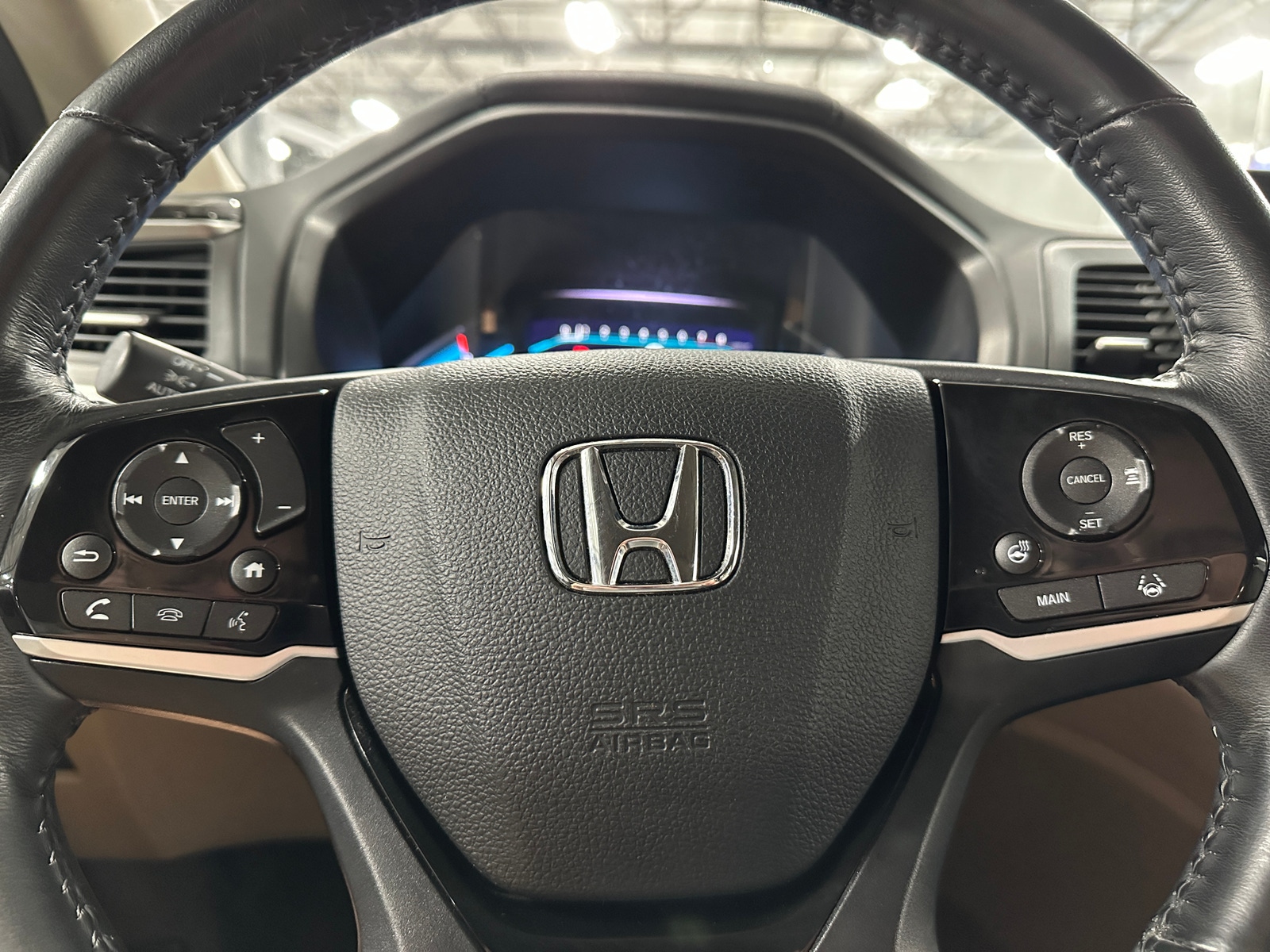 Thumbnail: 2019 Honda Odyssey - 4