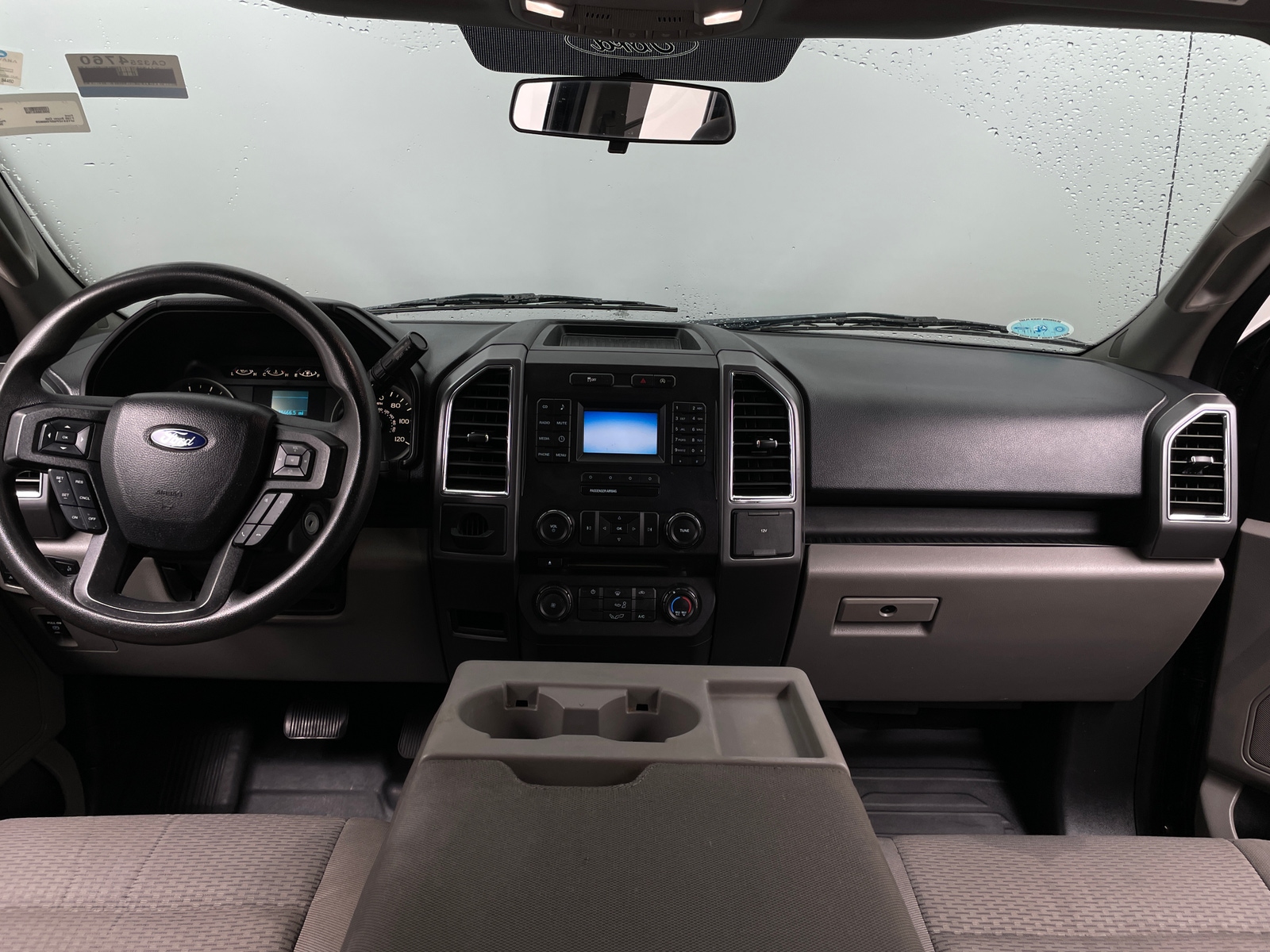Thumbnail: 2016 Ford Econoline - 3