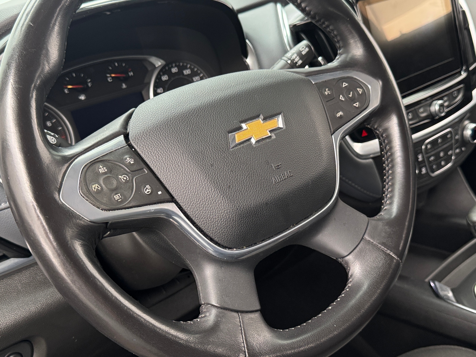 Thumbnail: 2021 Chevrolet Traverse - 5