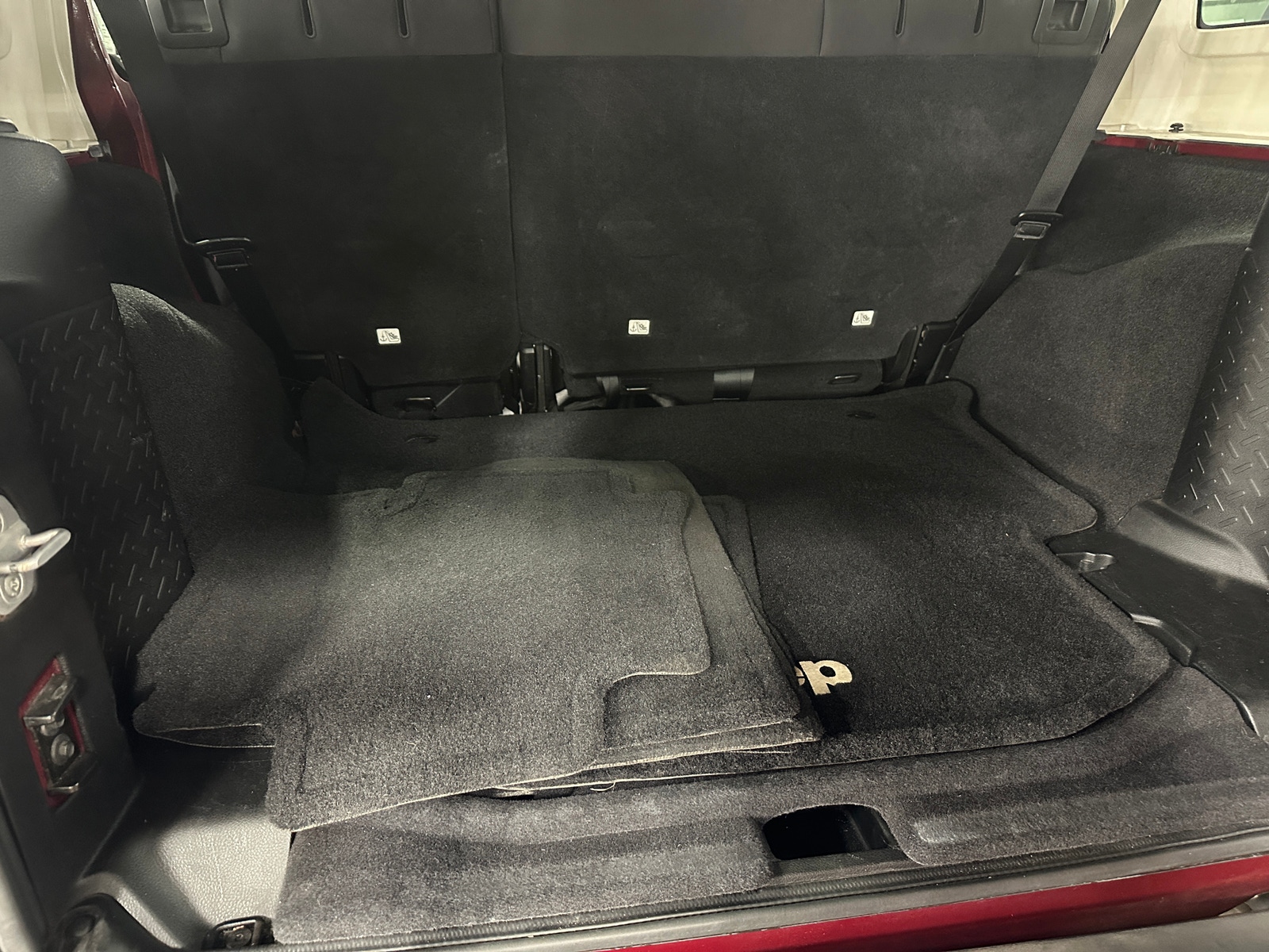 Thumbnail: 2013 Jeep Wrangler - 7