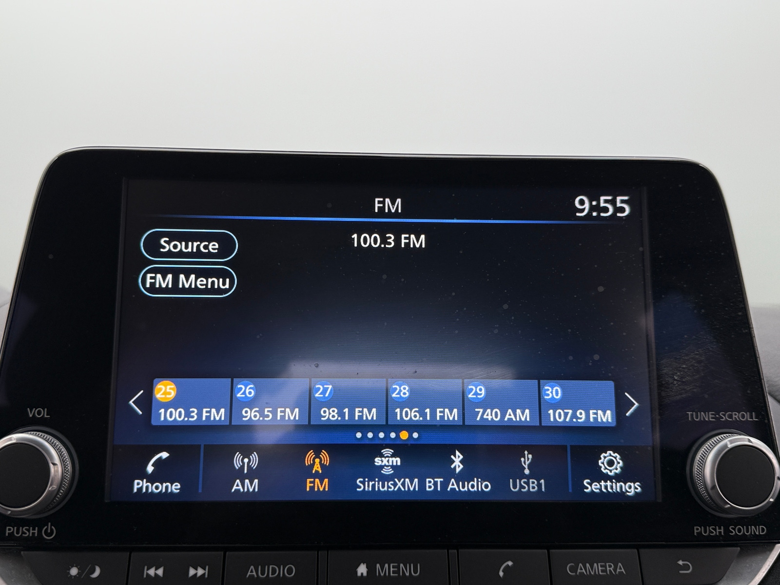 Thumbnail: 2023 Nissan Sentra - 4