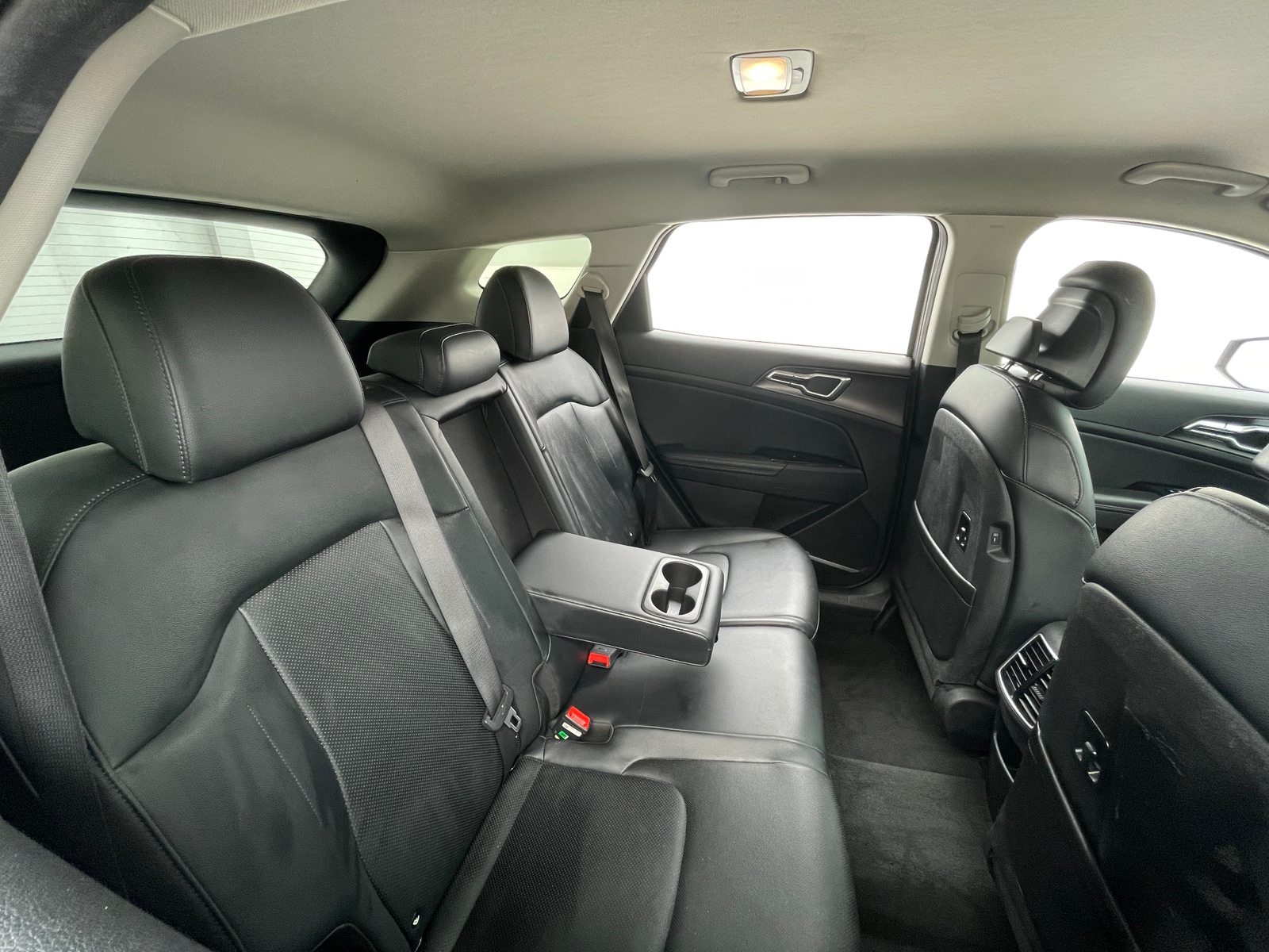 Thumbnail: 2023 Kia Sportage - 5