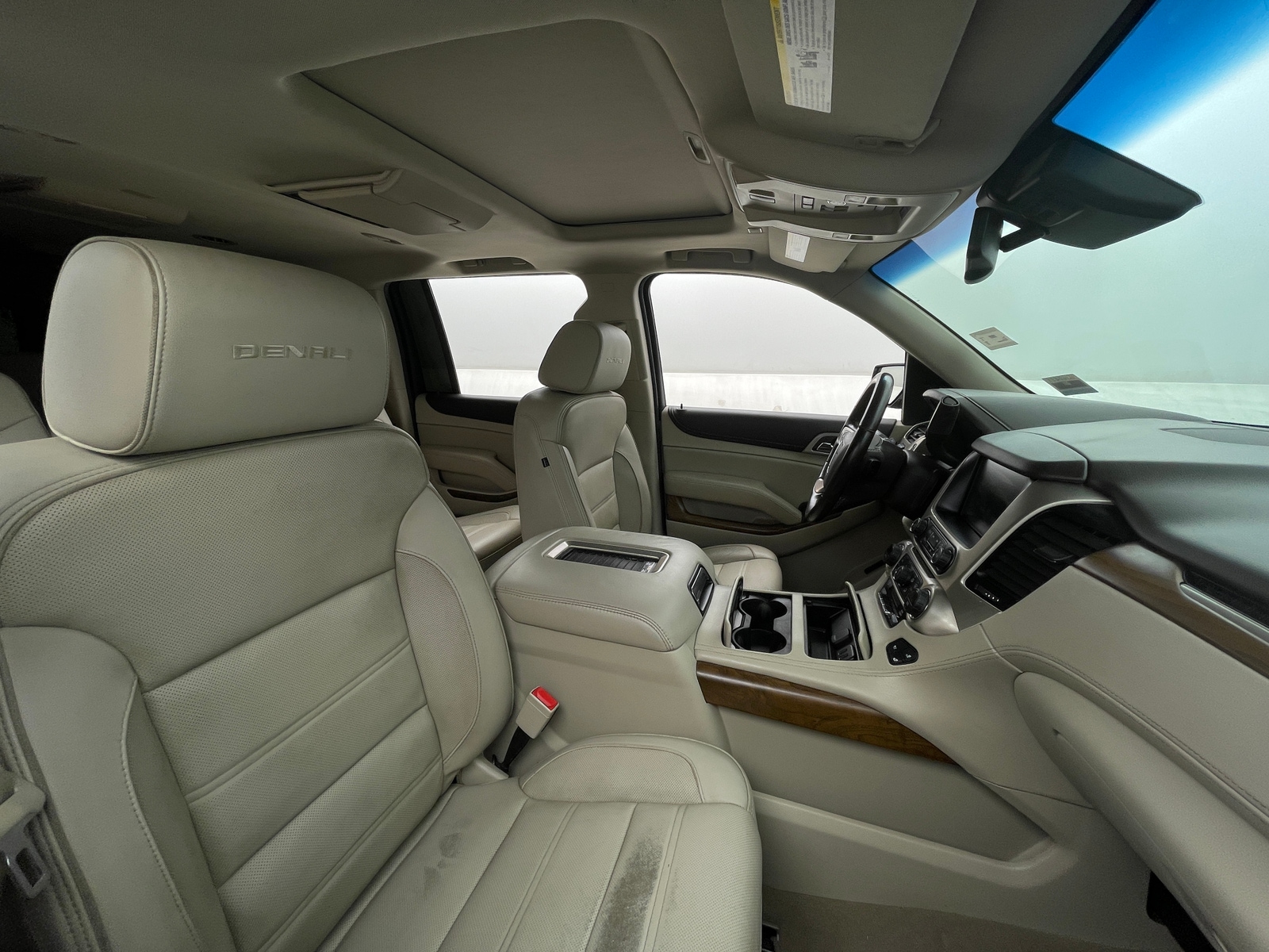 Thumbnail: 2019 GMC Yukon XL - 2