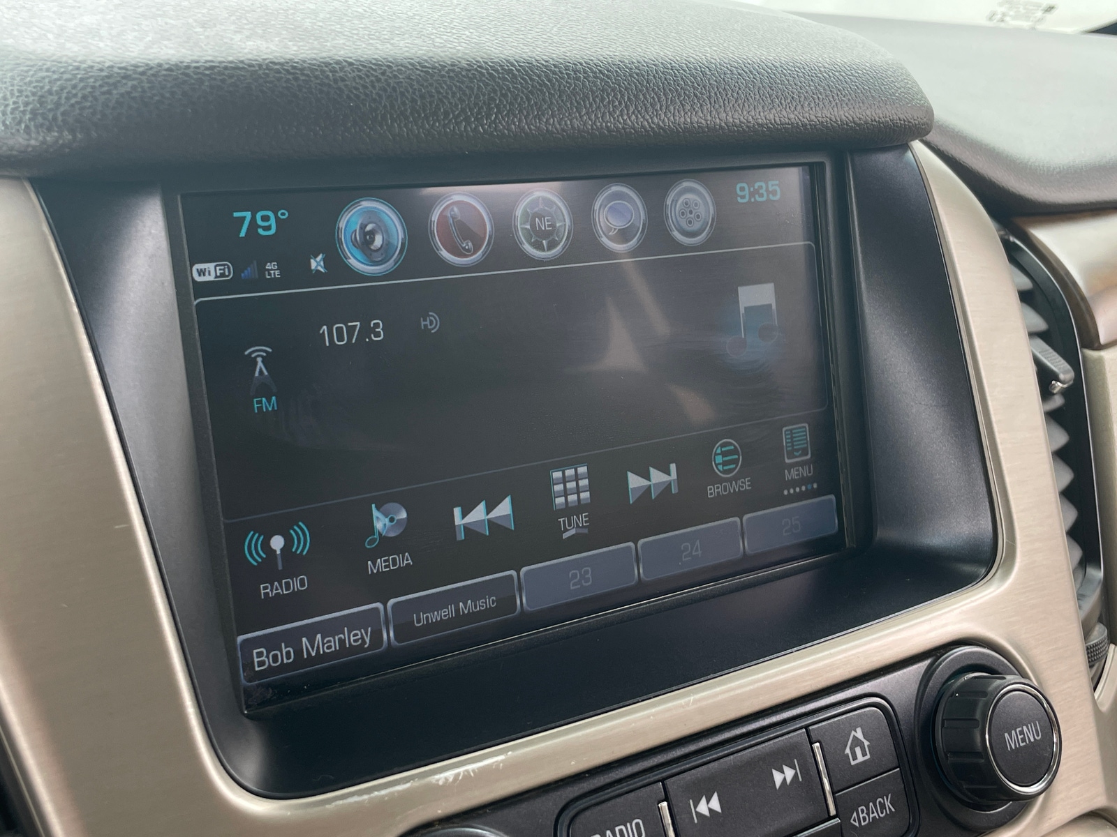 Thumbnail: 2019 GMC Yukon XL - 4