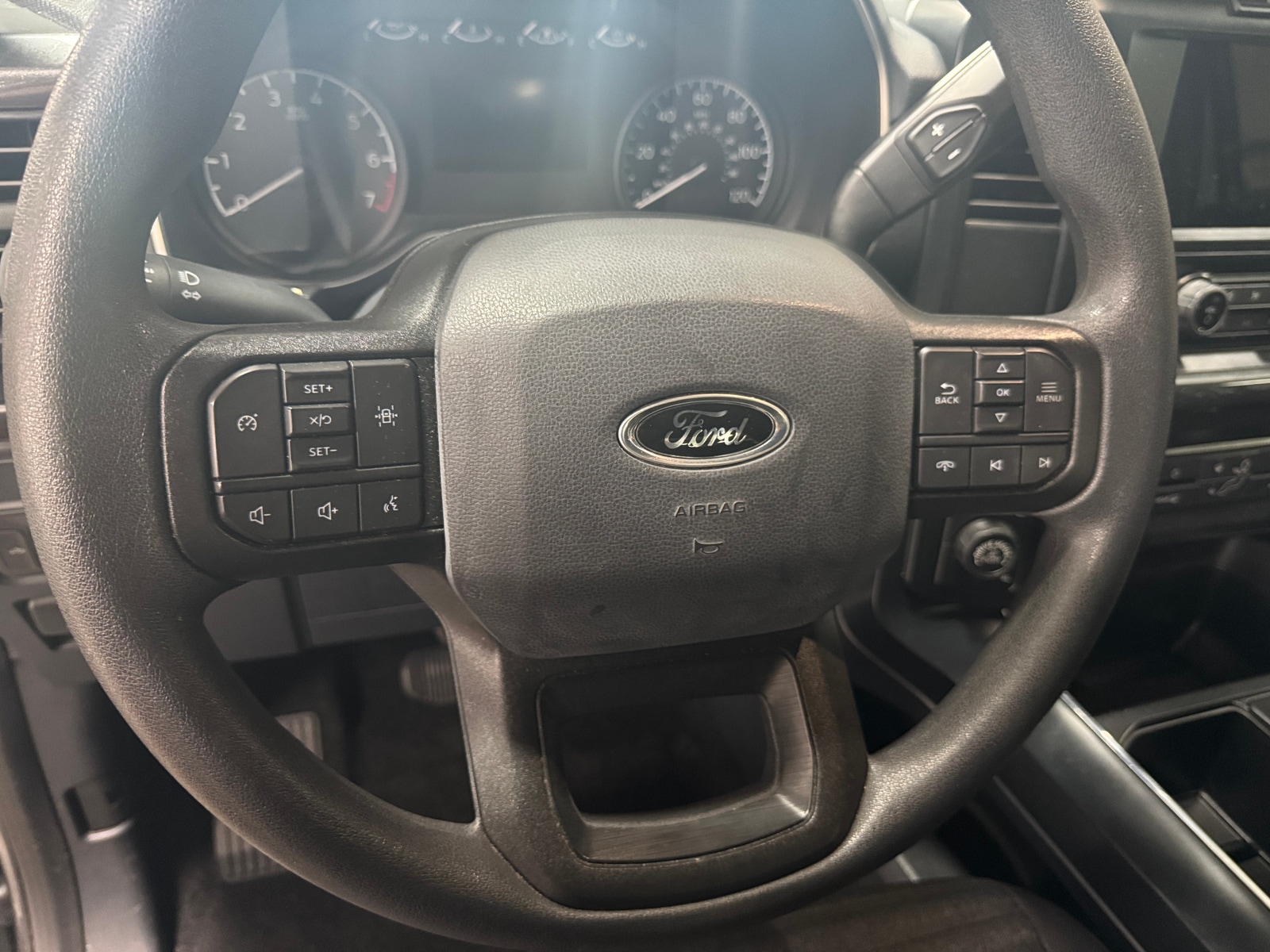 Thumbnail: 2022 Ford Econoline - 5