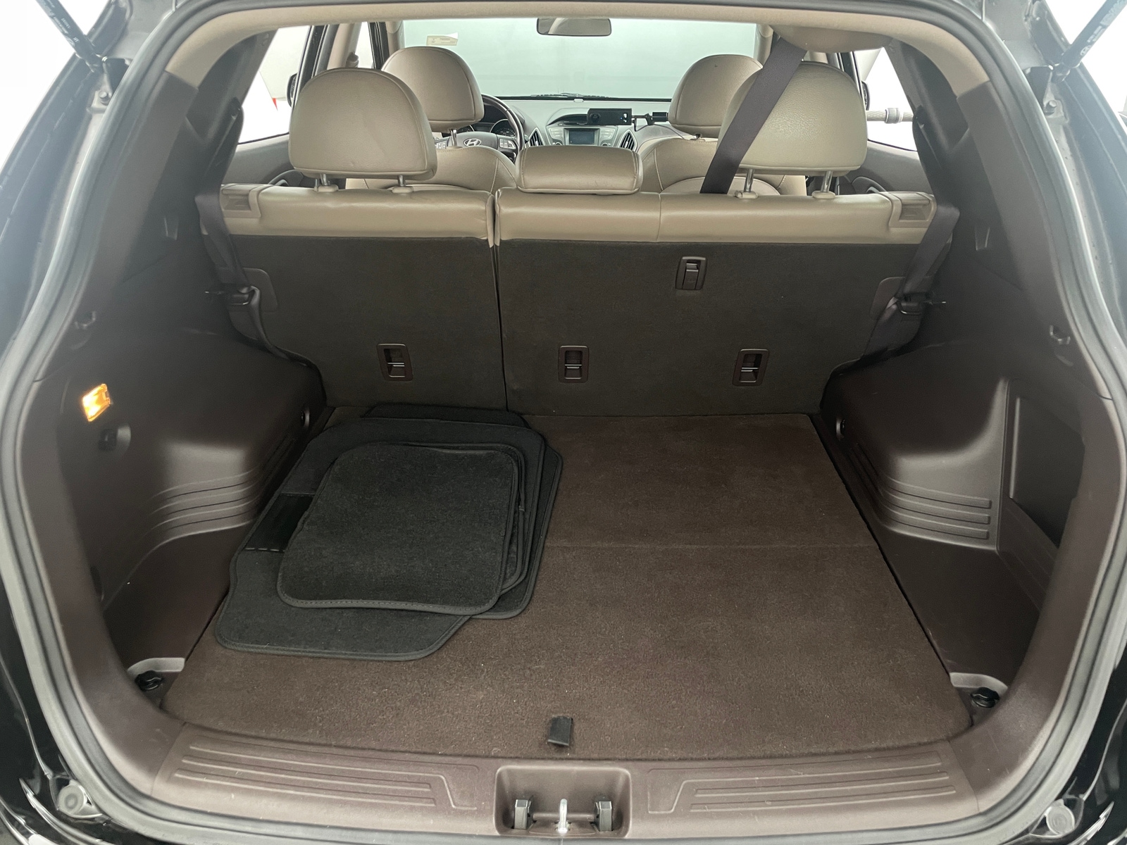 Thumbnail: 2015 Hyundai Tucson - 7