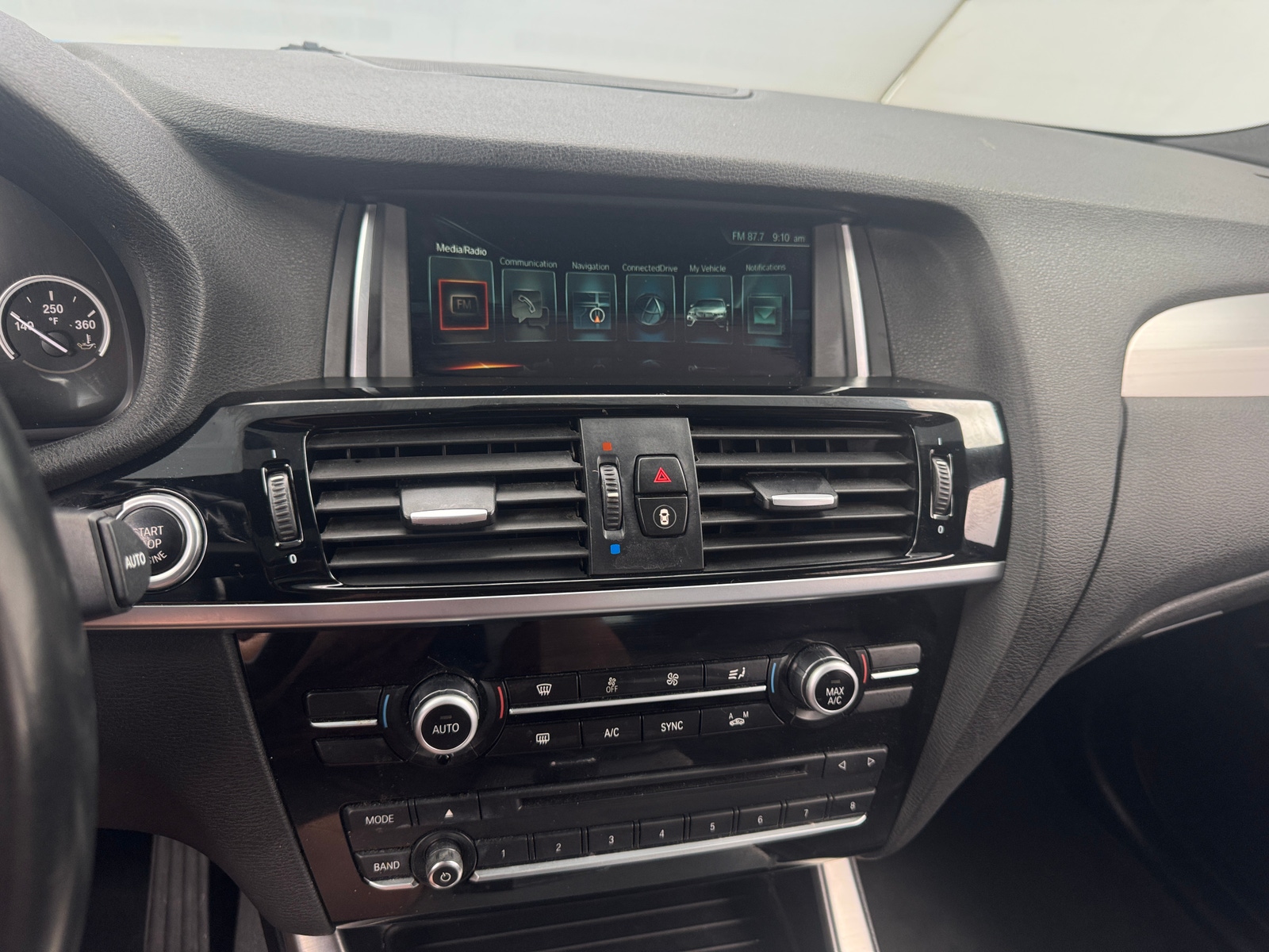 Thumbnail: 2018 BMW X4 - 3