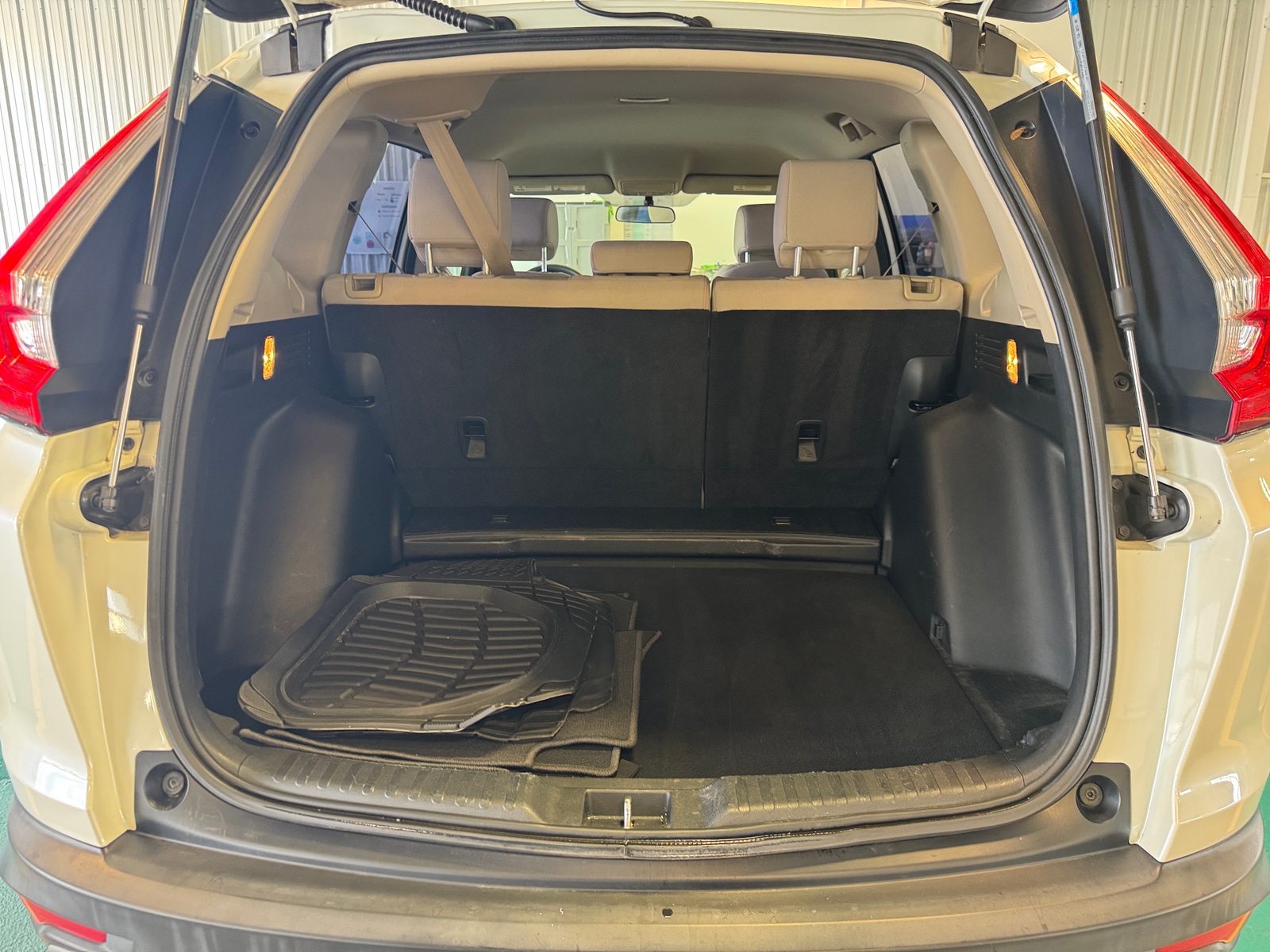 Thumbnail: 2017 Honda CR-V - 7