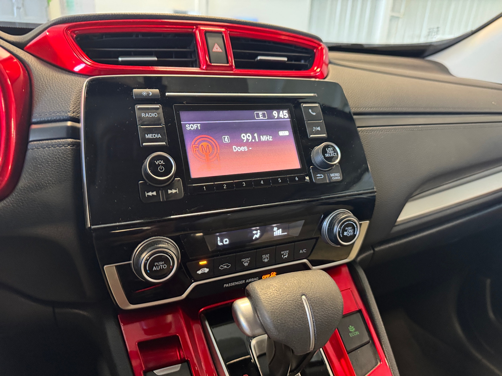 Thumbnail: 2017 Honda CR-V - 4