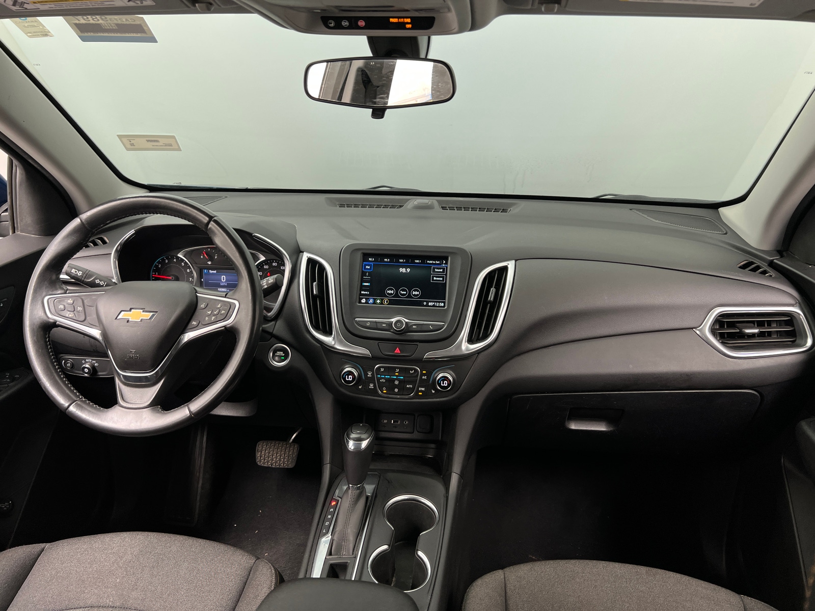 Thumbnail: 2019 Chevrolet Equinox - 3