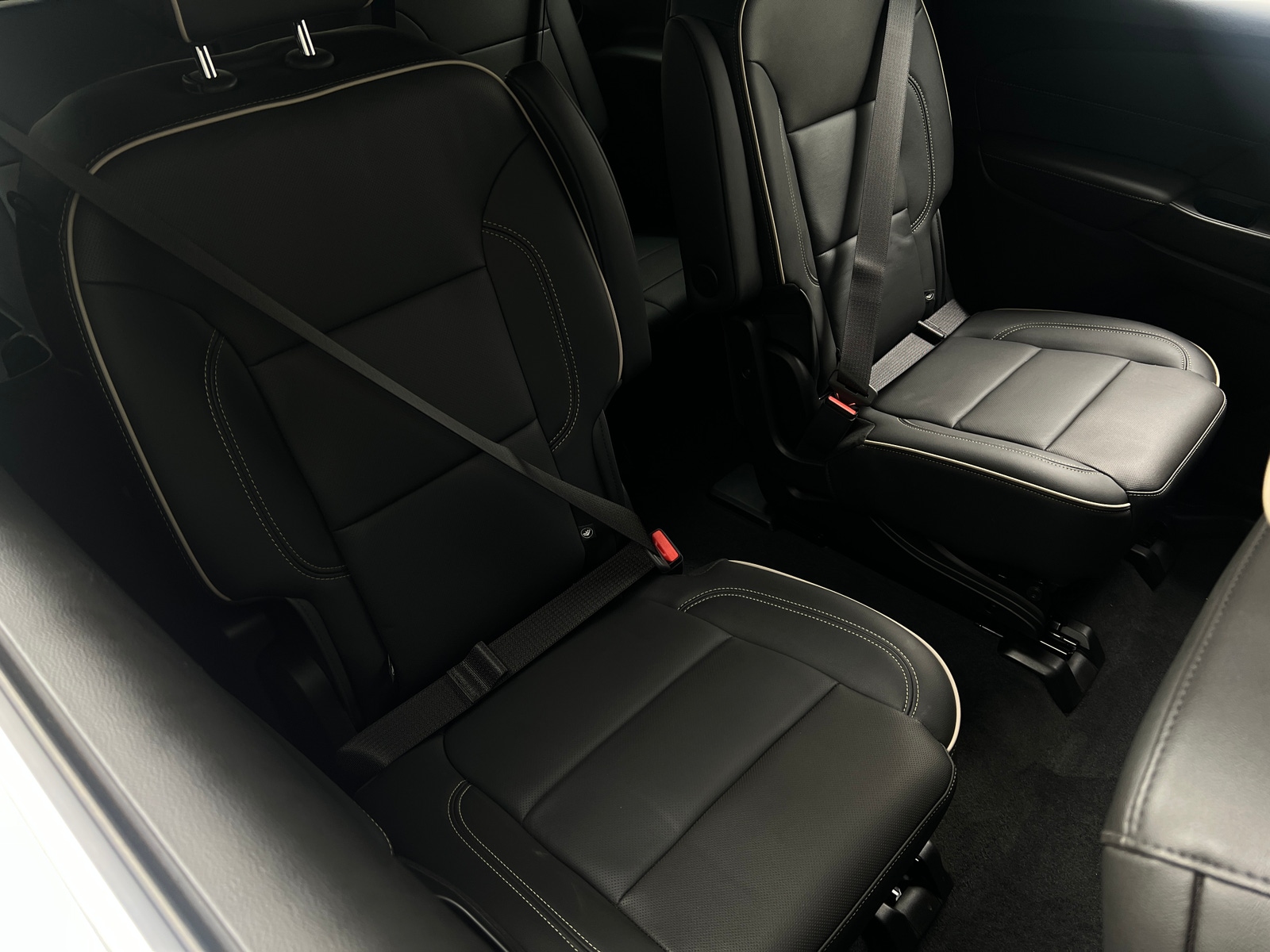 Thumbnail: 2023 Chevrolet Traverse - 5