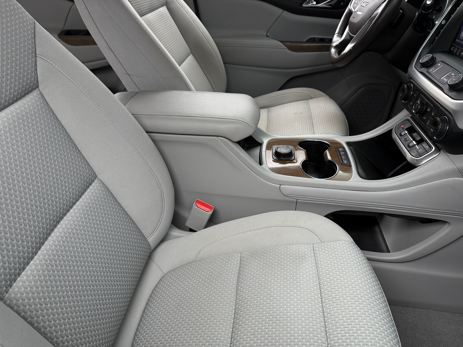 Thumbnail: 2020 GMC Acadia - 2