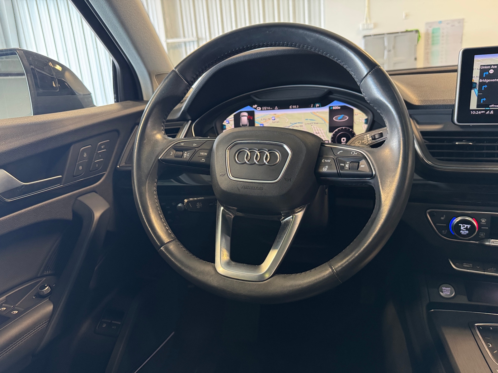 Thumbnail: 2020 Audi Q5 - 4