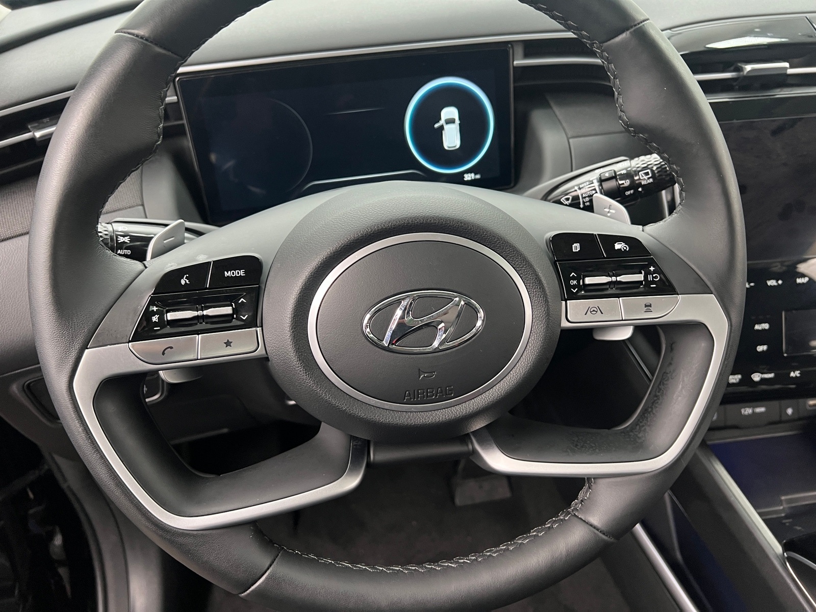 Thumbnail: 2024 Hyundai Tucson - 4