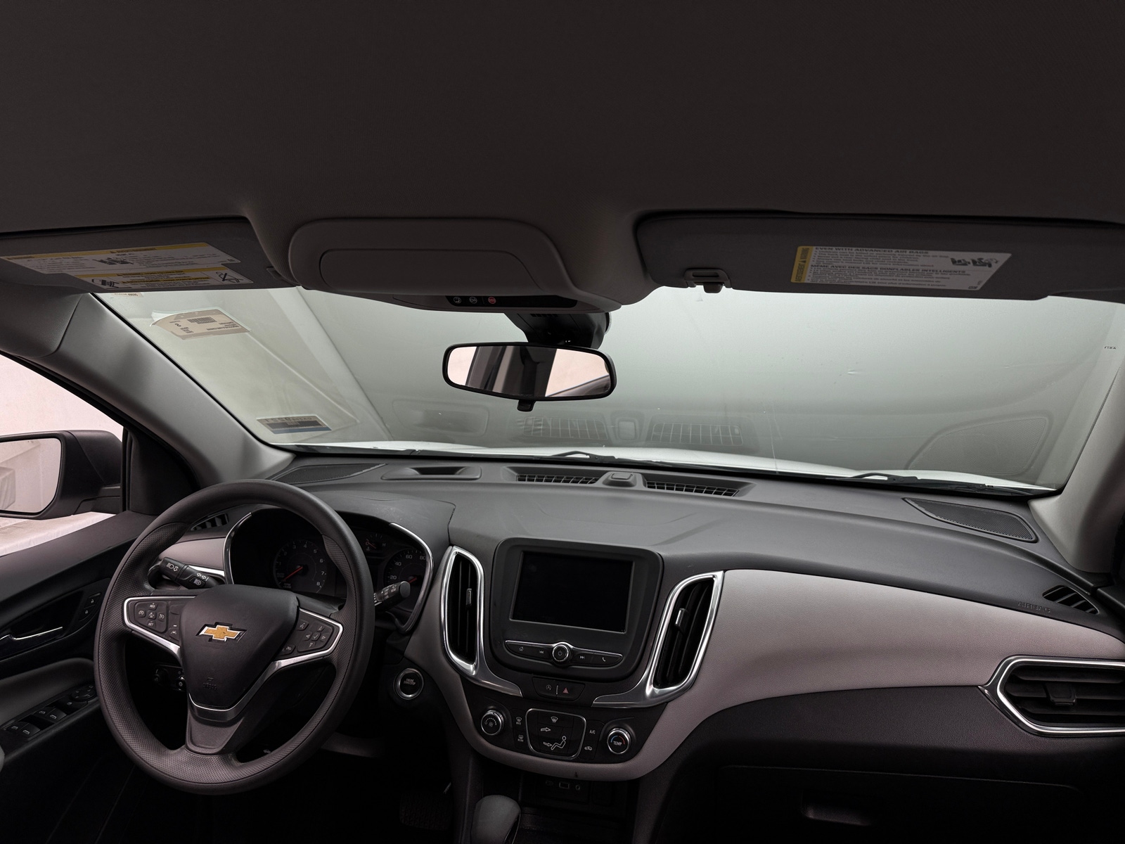Thumbnail: 2022 Chevrolet Equinox - 3