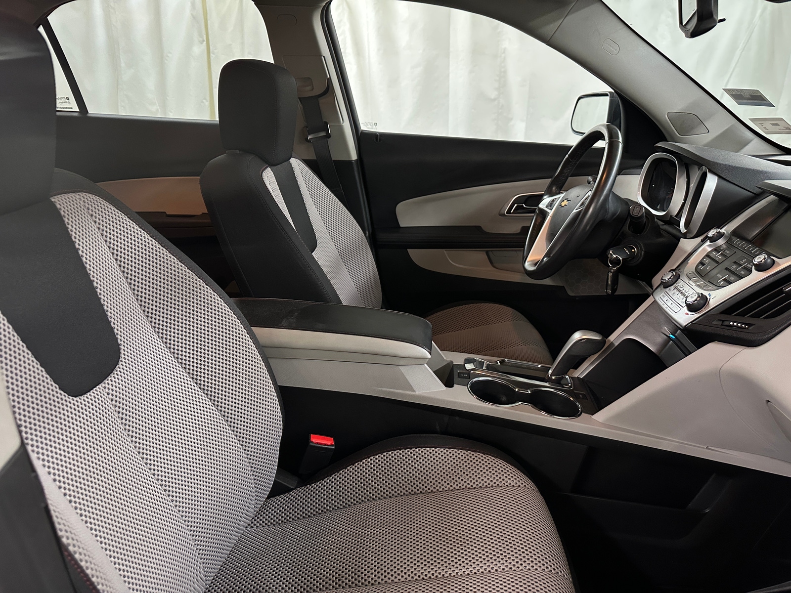 Thumbnail: 2015 Chevrolet Equinox - 2