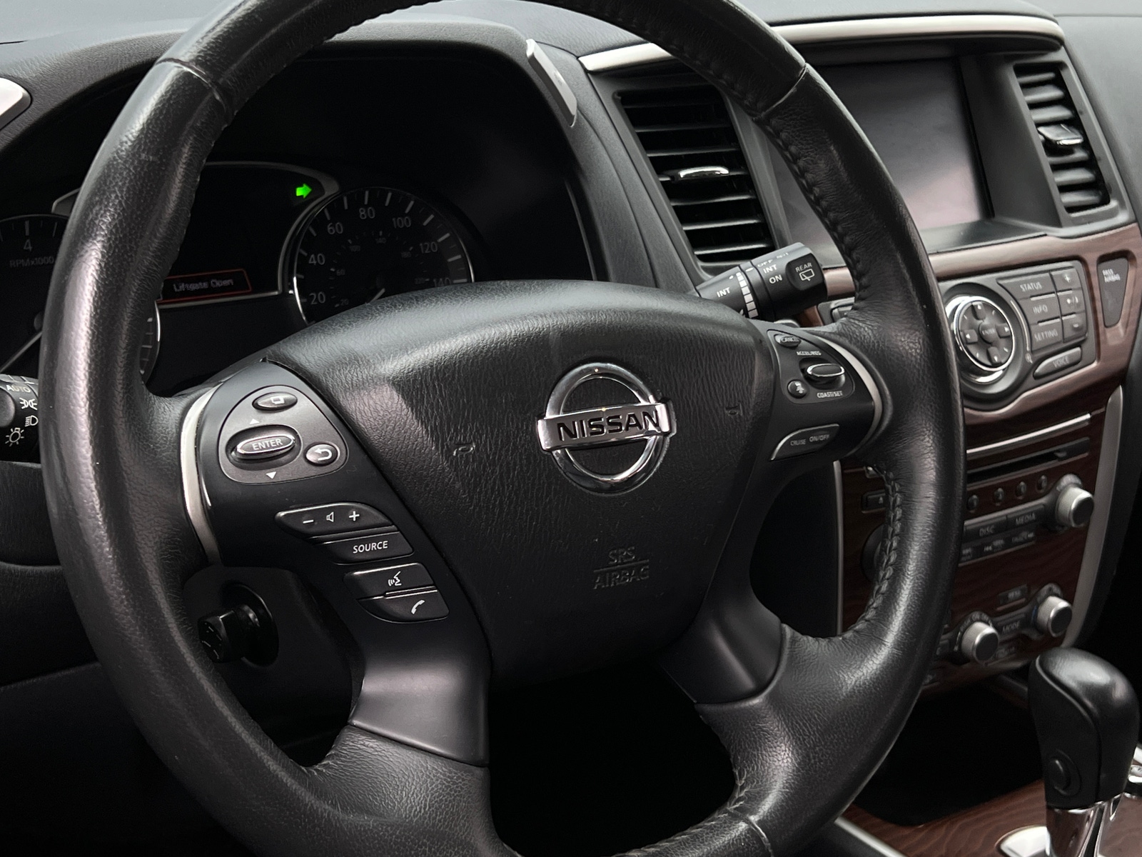 Thumbnail: 2017 Nissan Pathfinder - 4