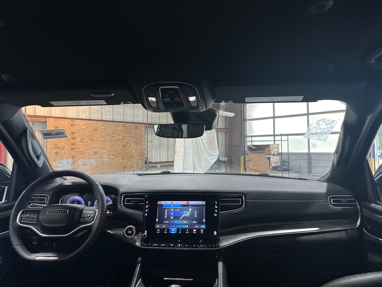 Thumbnail: 2024 Jeep Wagoneer - 2