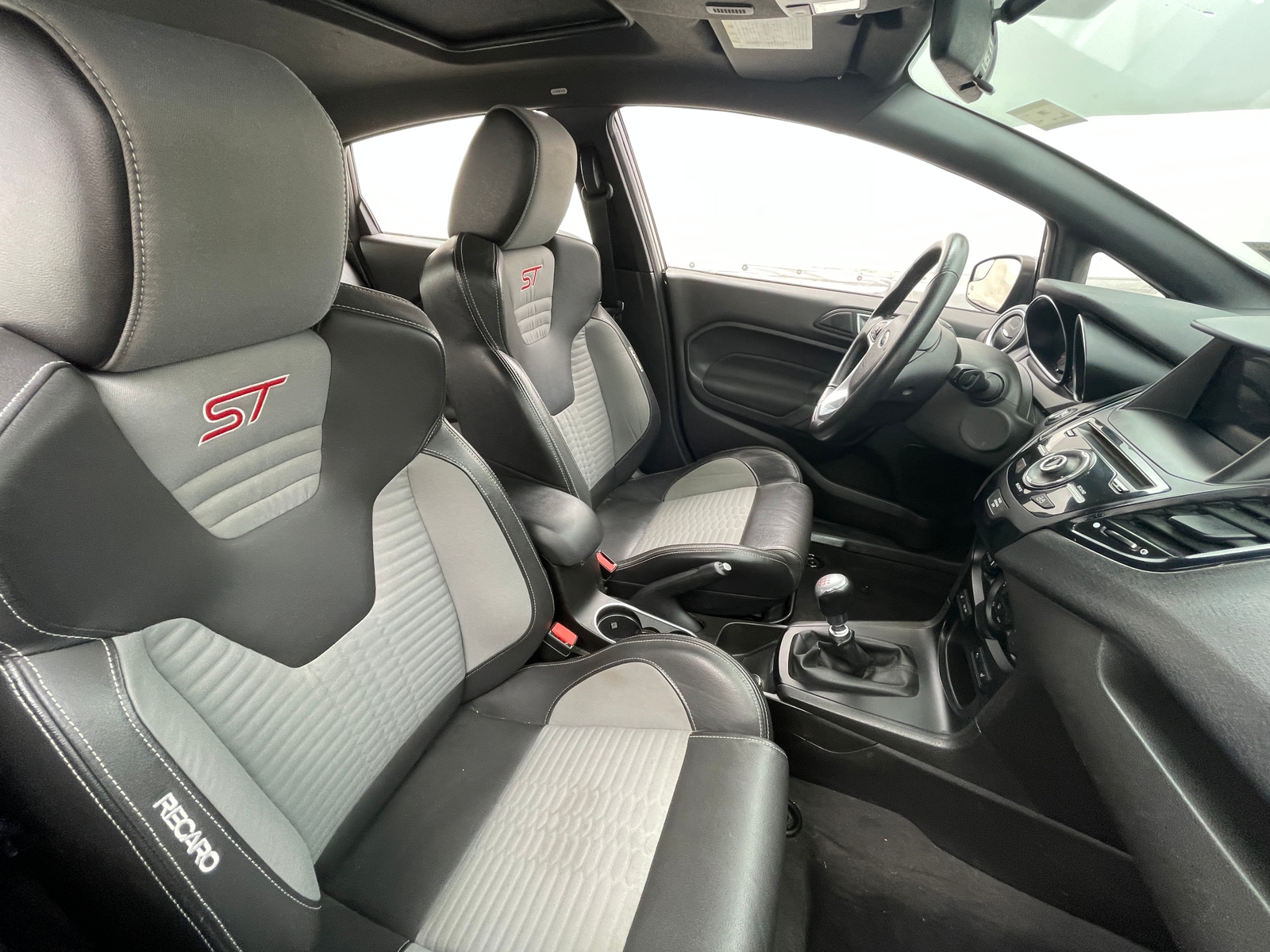 Thumbnail: 2019 Ford Fiesta - 2