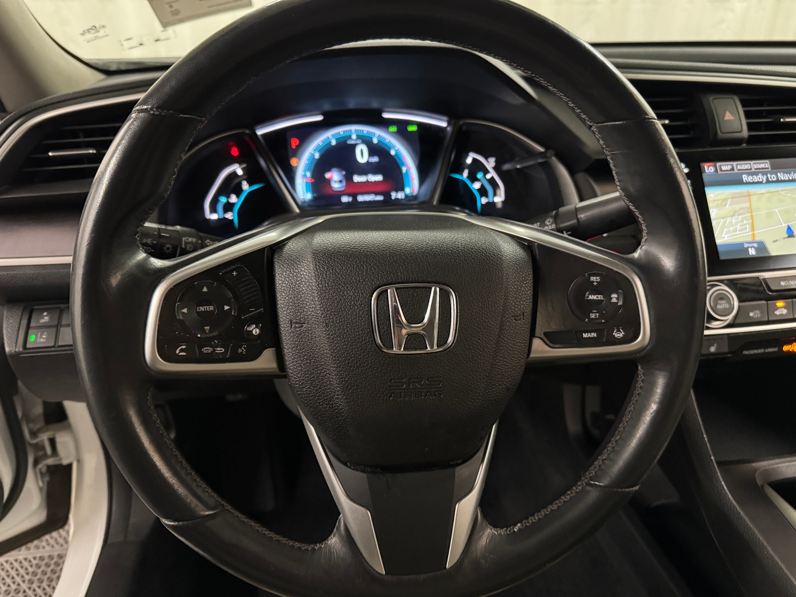 Thumbnail: 2017 Honda Civic - 4