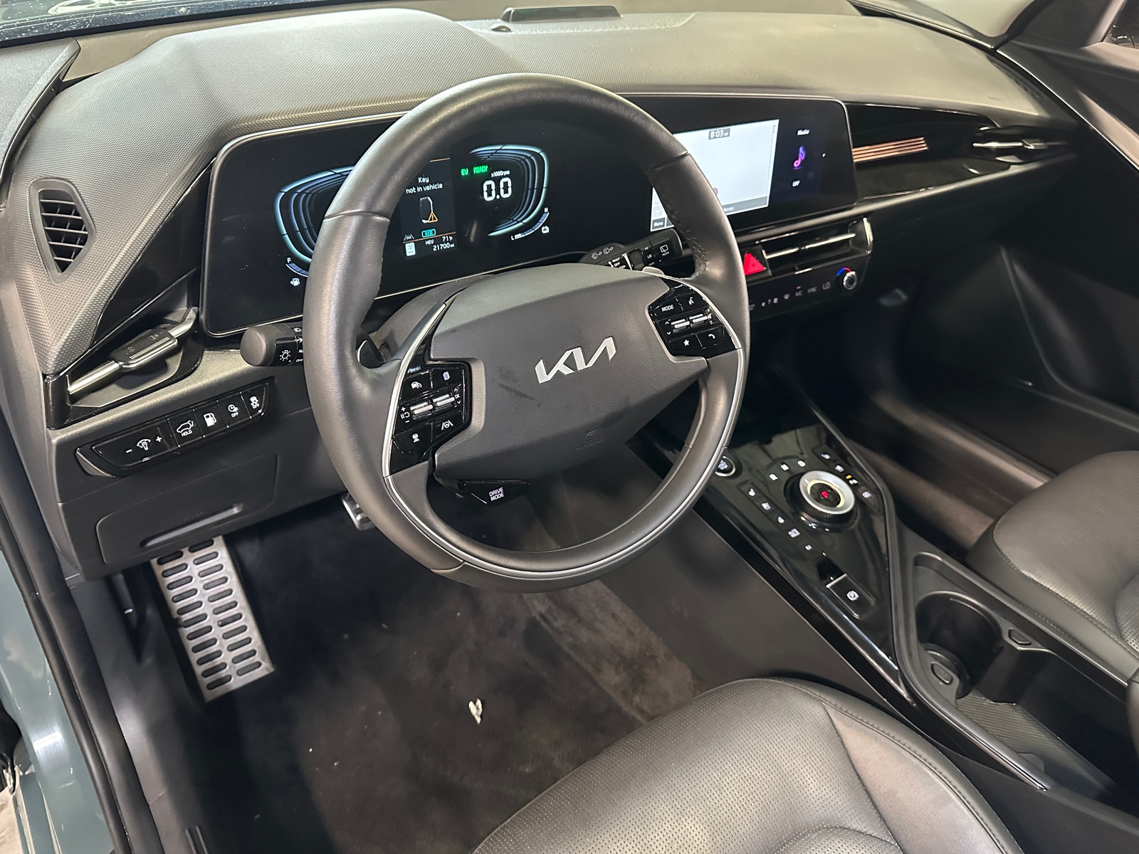 Thumbnail: 2024 Kia Niro - 3