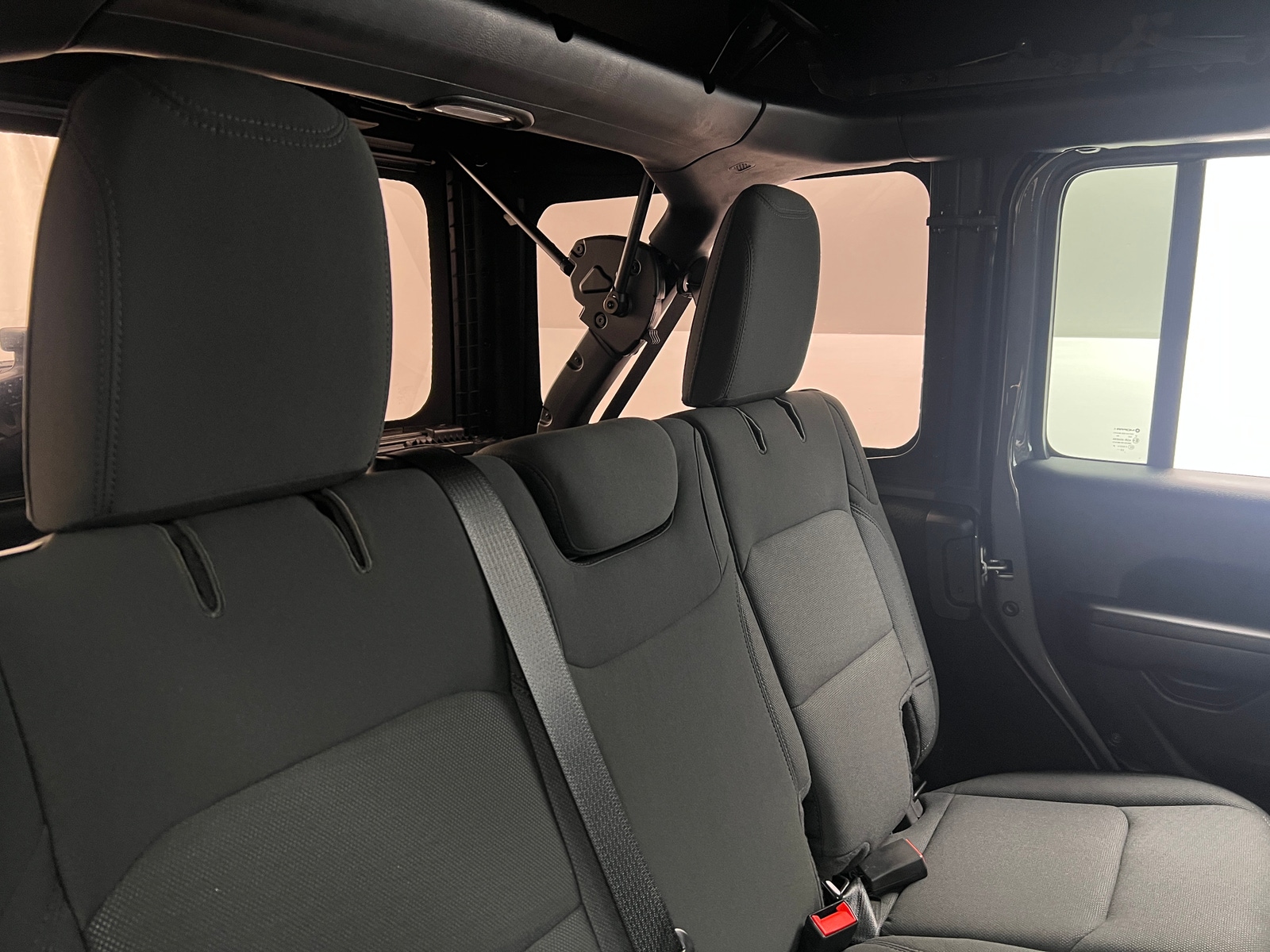 Thumbnail: 2021 Jeep Wrangler - 6