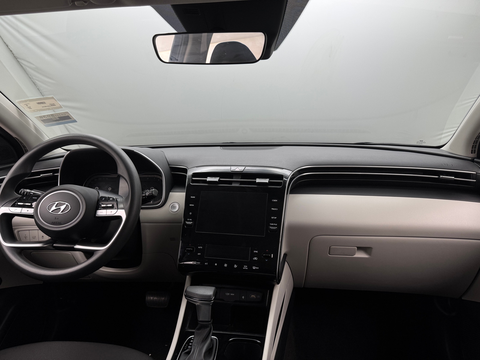 Thumbnail: 2024 Hyundai Tucson - 3
