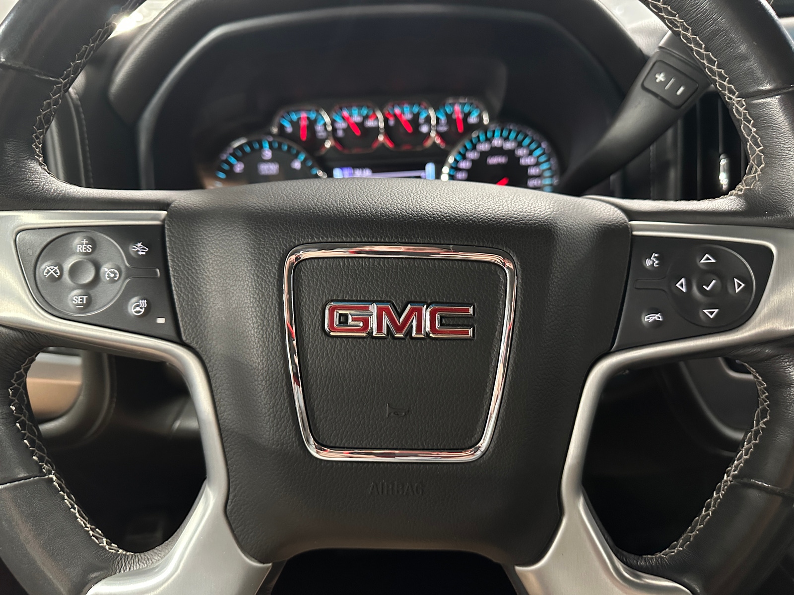 Thumbnail: 2017 GMC Sierra 1500 - 4
