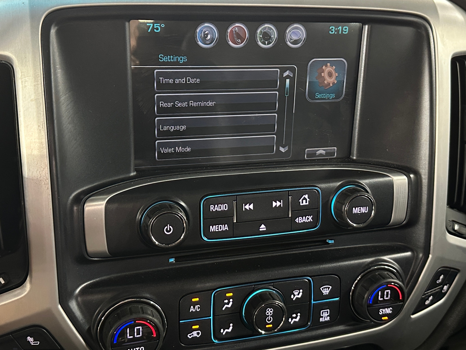 Thumbnail: 2017 GMC Sierra 1500 - 3