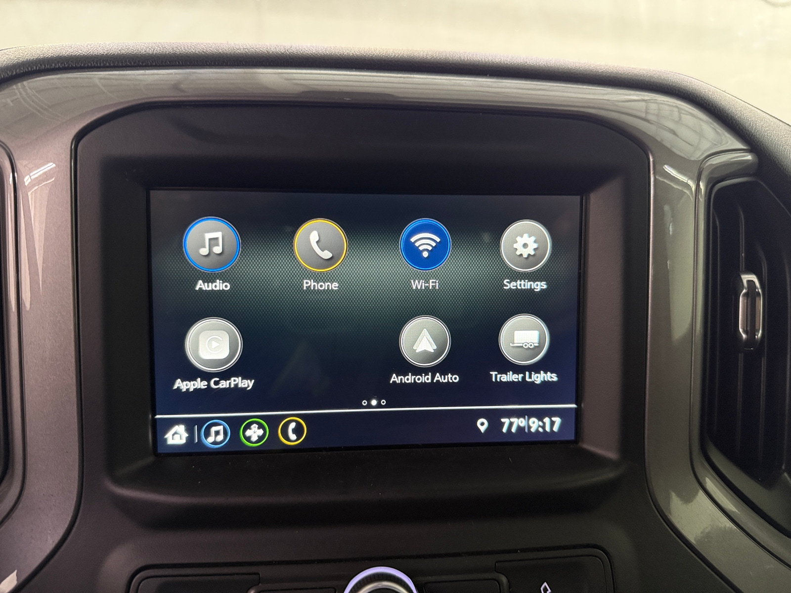 Thumbnail: 2019 Chevrolet Silverado 1500 - 3
