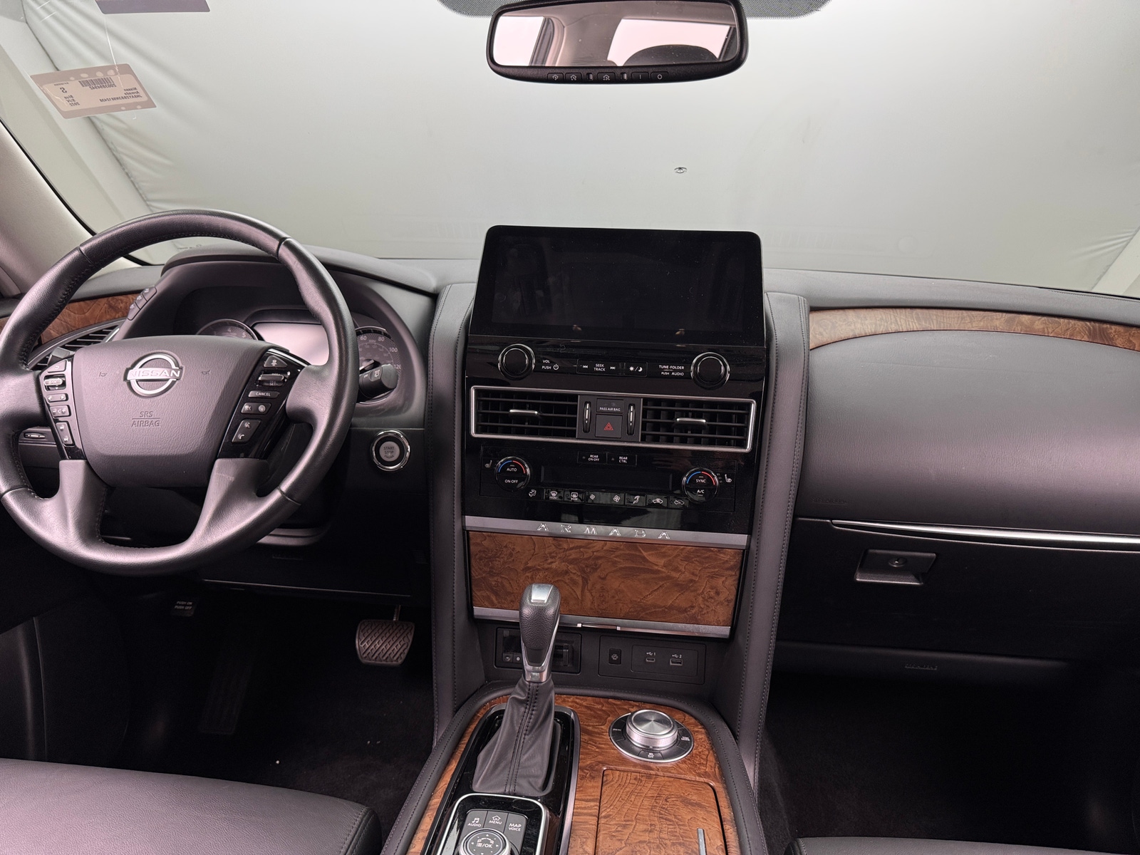 Thumbnail: 2022 Nissan Armada - 2