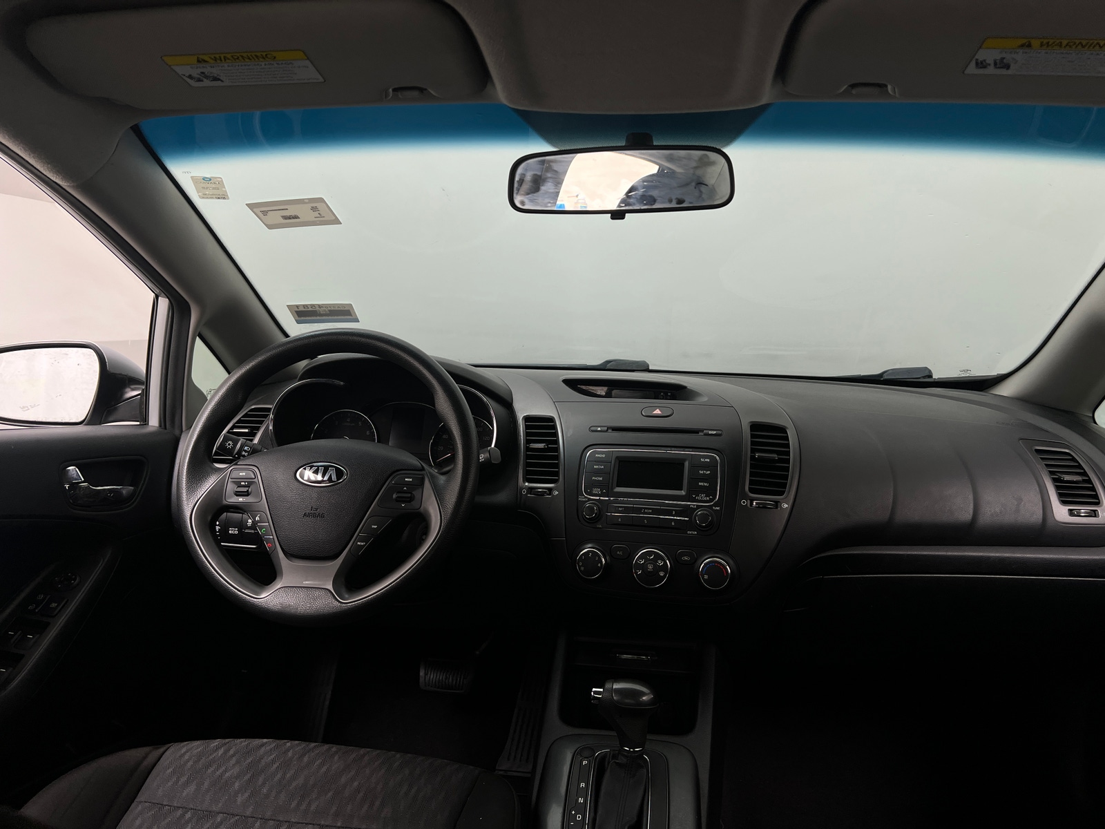 Thumbnail: 2016 Kia Forte - 3
