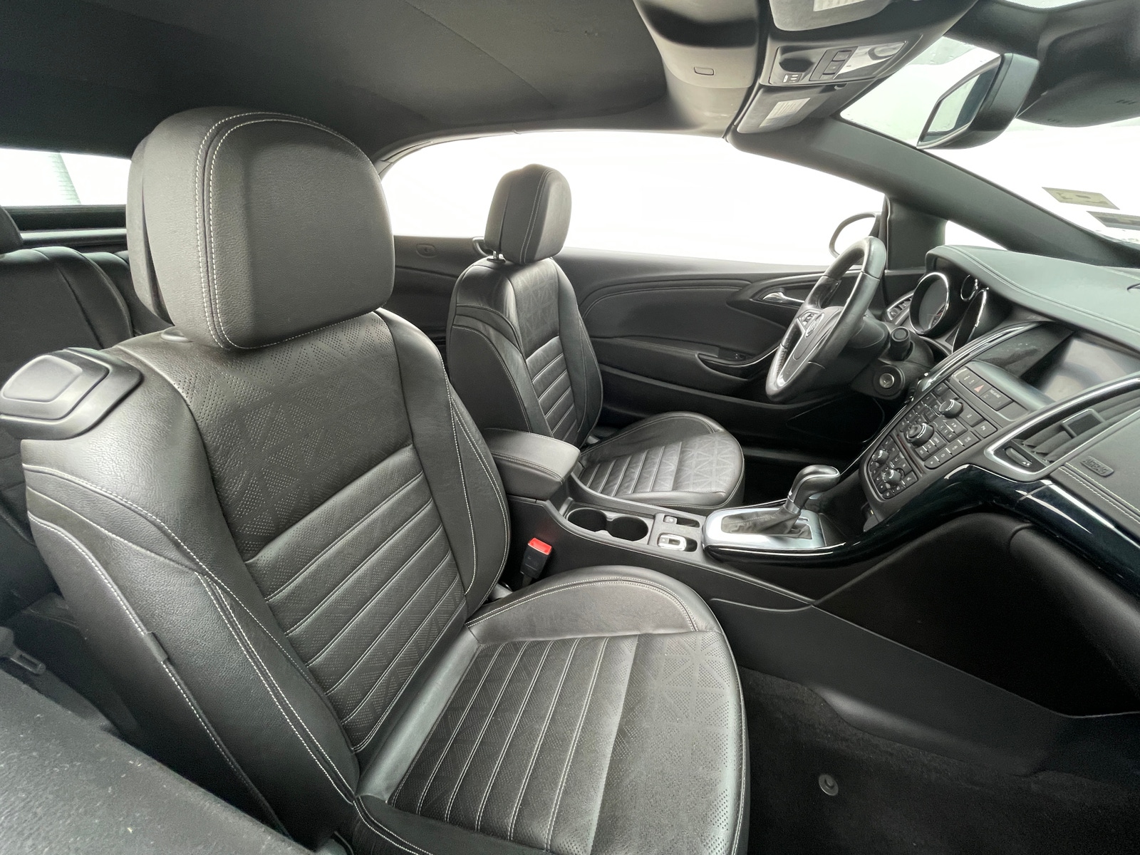 Thumbnail: 2019 Buick Cascada - 2